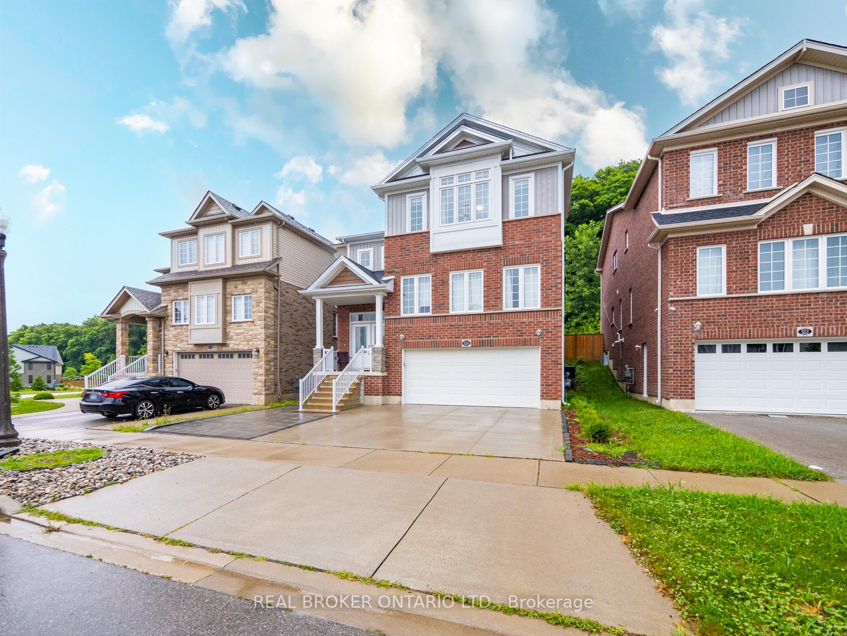Photo 2 of 326 Moorland Crescent, Kitchener — HOMEH