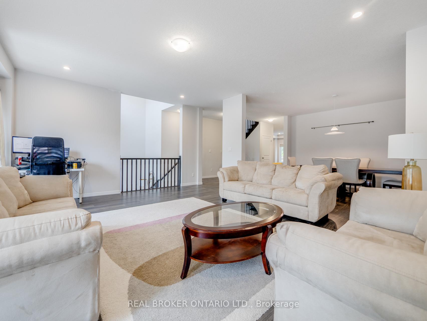 Photo 10 of 326 Moorland Crescent, Kitchener — HOMEH