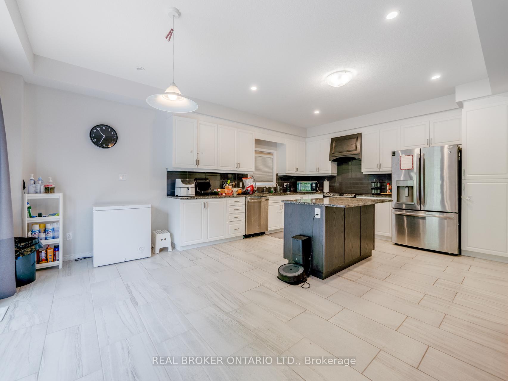 Photo 17 of 326 Moorland Crescent, Kitchener — HOMEH