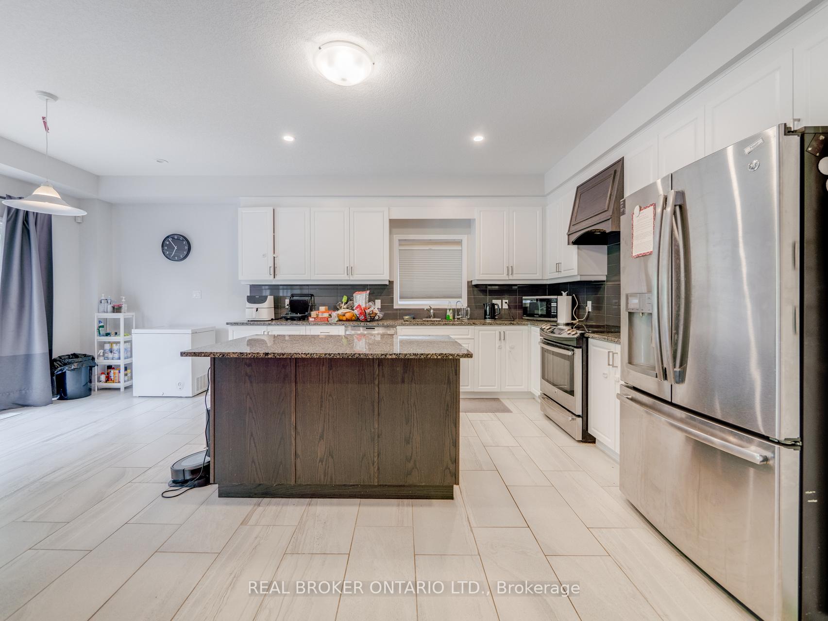 Photo 14 of 326 Moorland Crescent, Kitchener — HOMEH