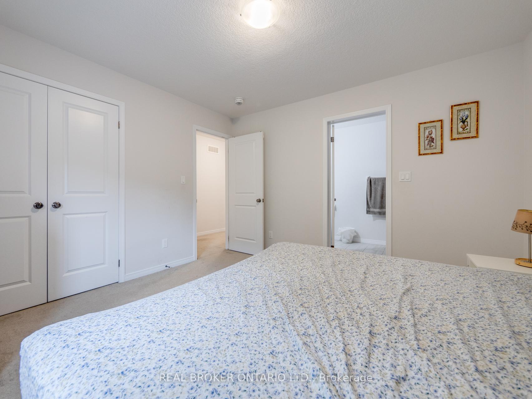 Photo 37 of 326 Moorland Crescent, Kitchener — HOMEH