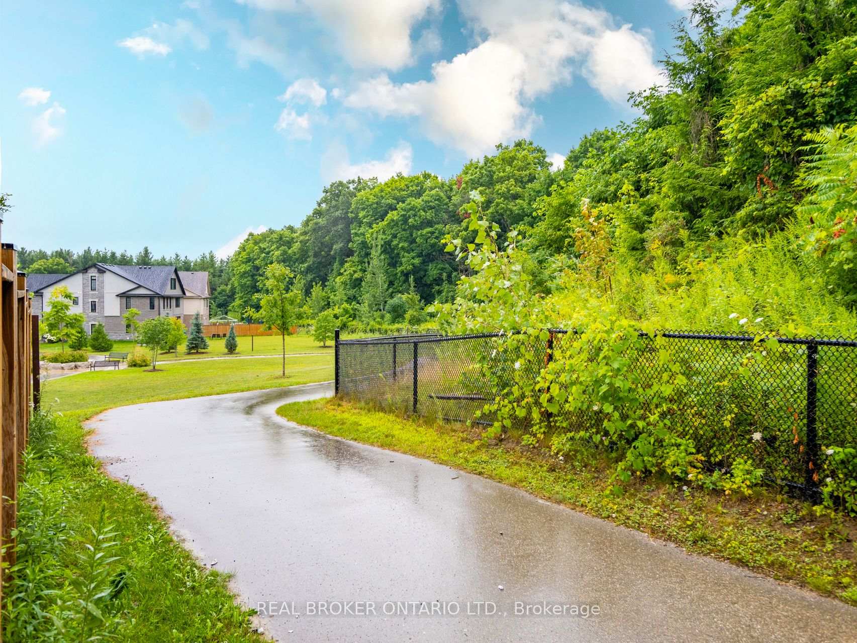 Photo 46 of 326 Moorland Crescent, Kitchener — HOMEH