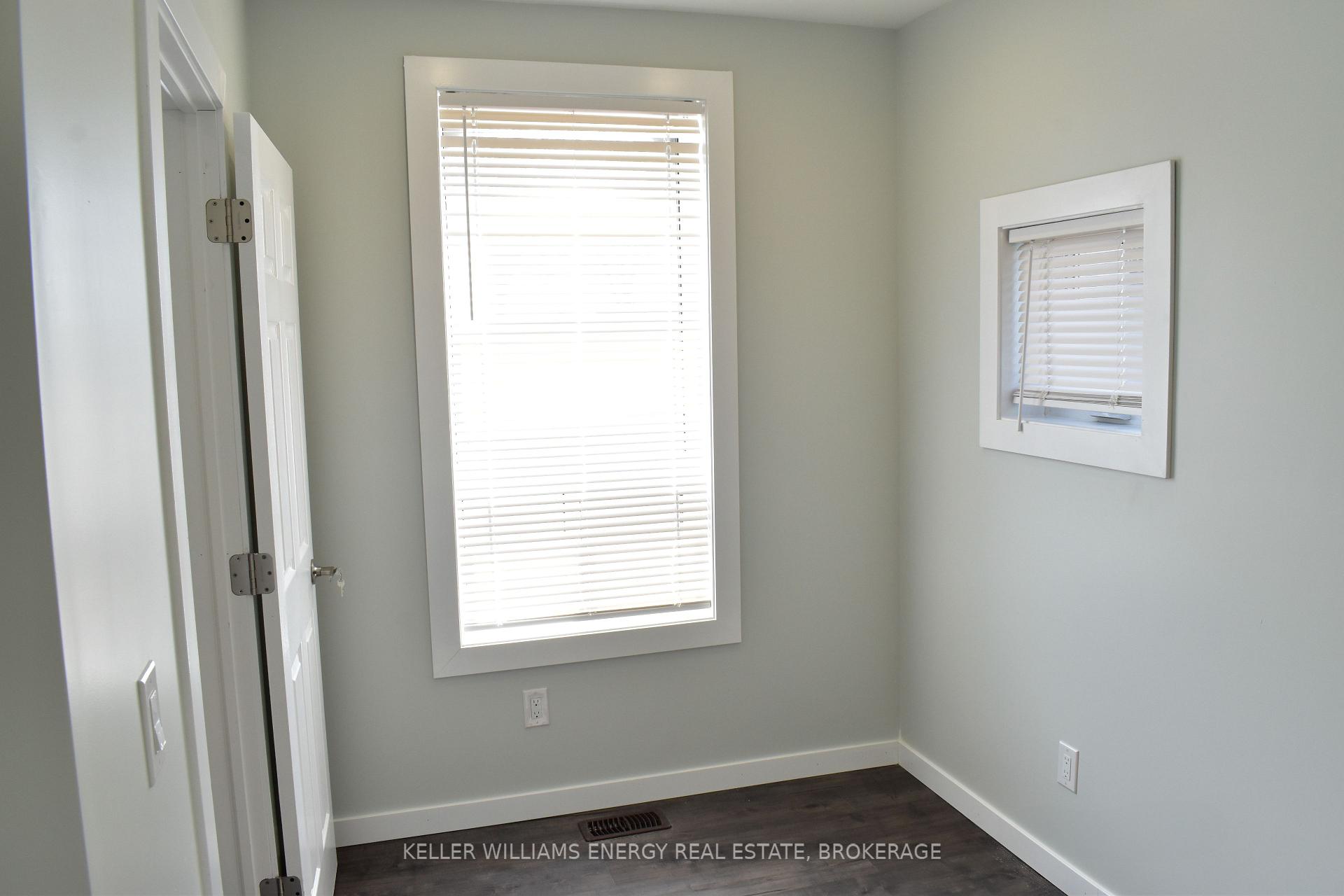 Photo 17 of Unit Main Unit, 484 Albert Street, Oshawa, Central — HOMEH