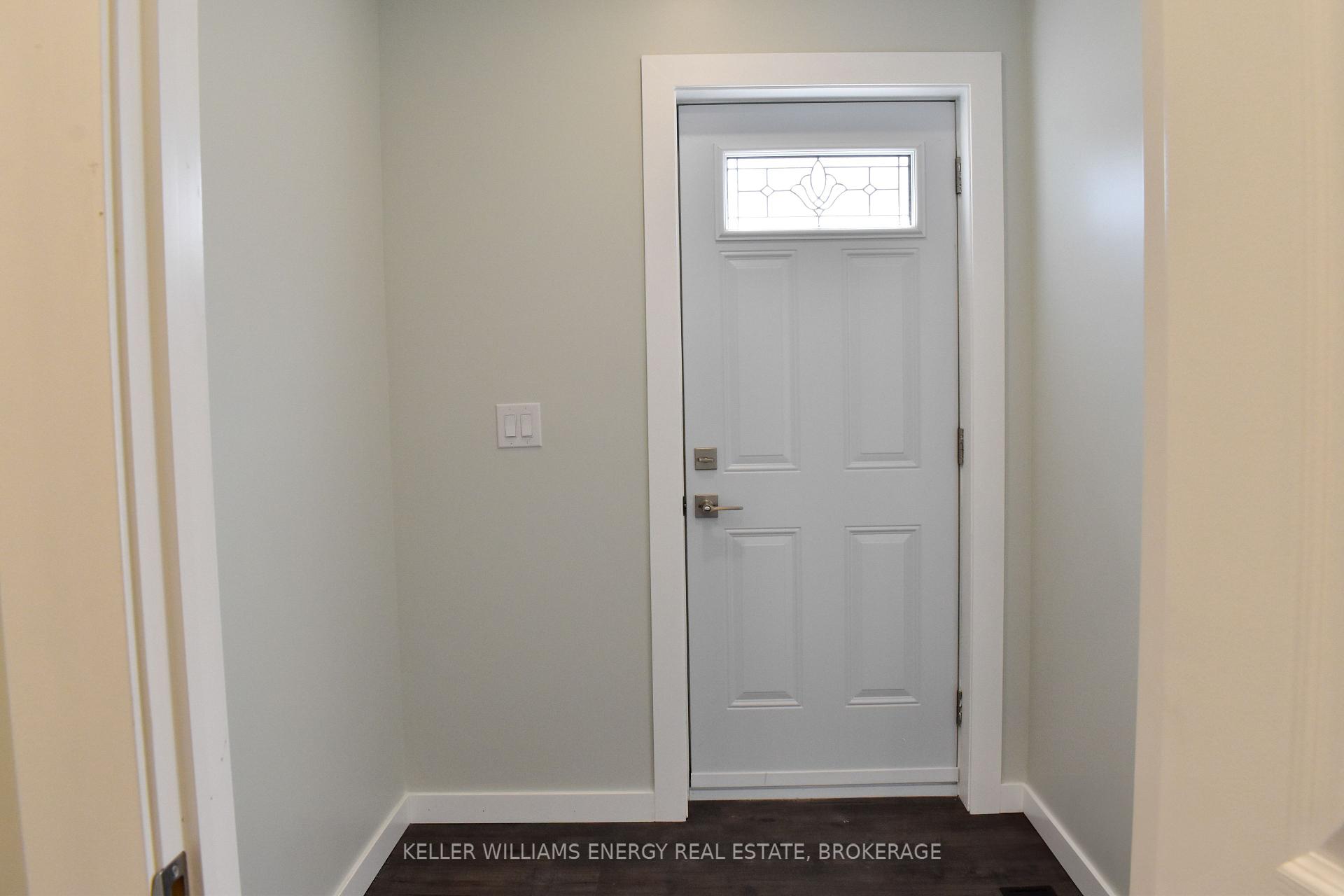 Photo 9 of Unit Main Unit, 484 Albert Street, Oshawa, Central — HOMEH