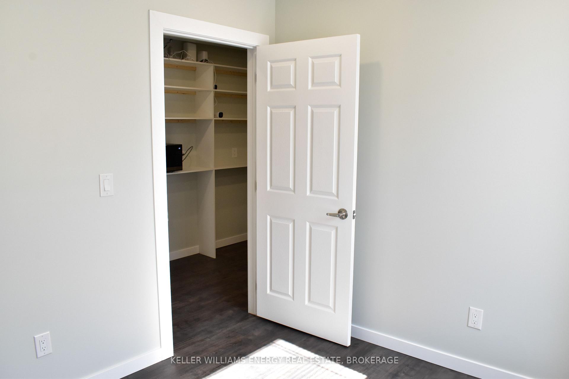 Photo 28 of Unit Main Unit, 484 Albert Street, Oshawa, Central — HOMEH