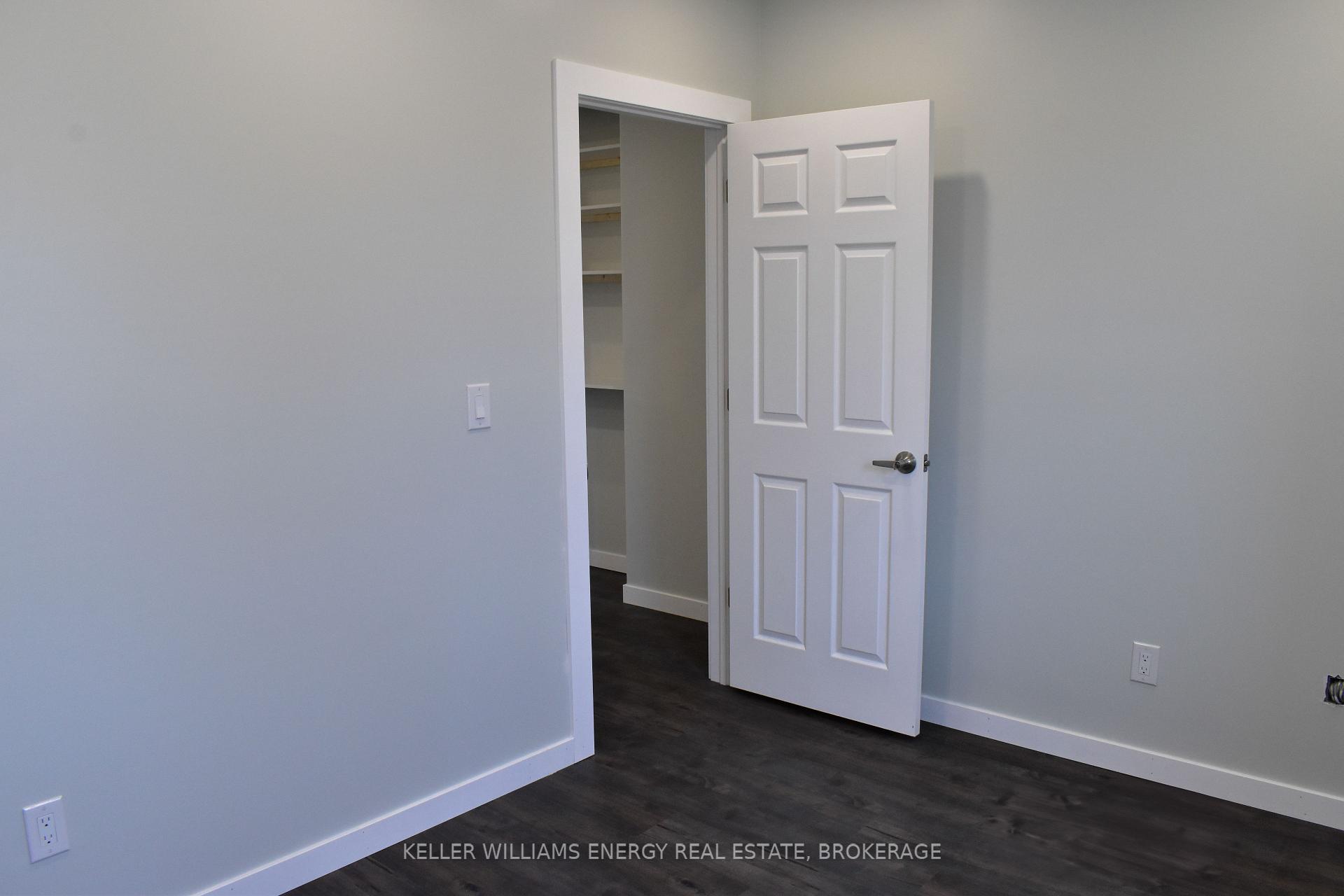 Photo 44 of Unit Main Unit, 484 Albert Street, Oshawa, Central — HOMEH