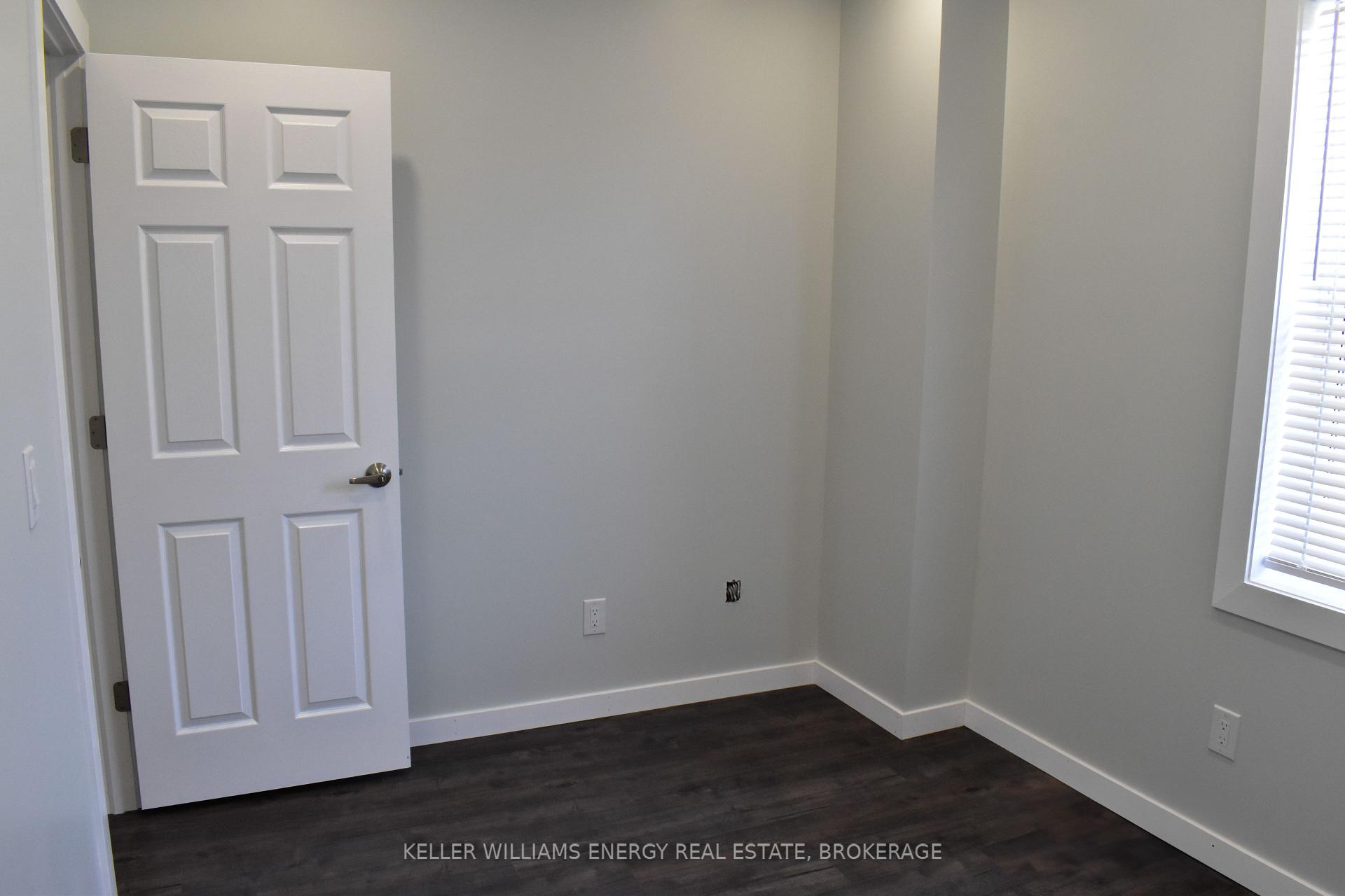 Photo 45 of Unit Main Unit, 484 Albert Street, Oshawa, Central — HOMEH