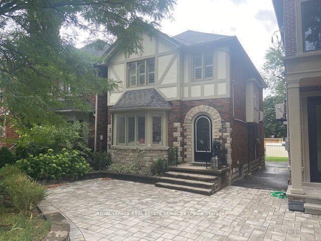 Front of 311 Fairlawn Avenue