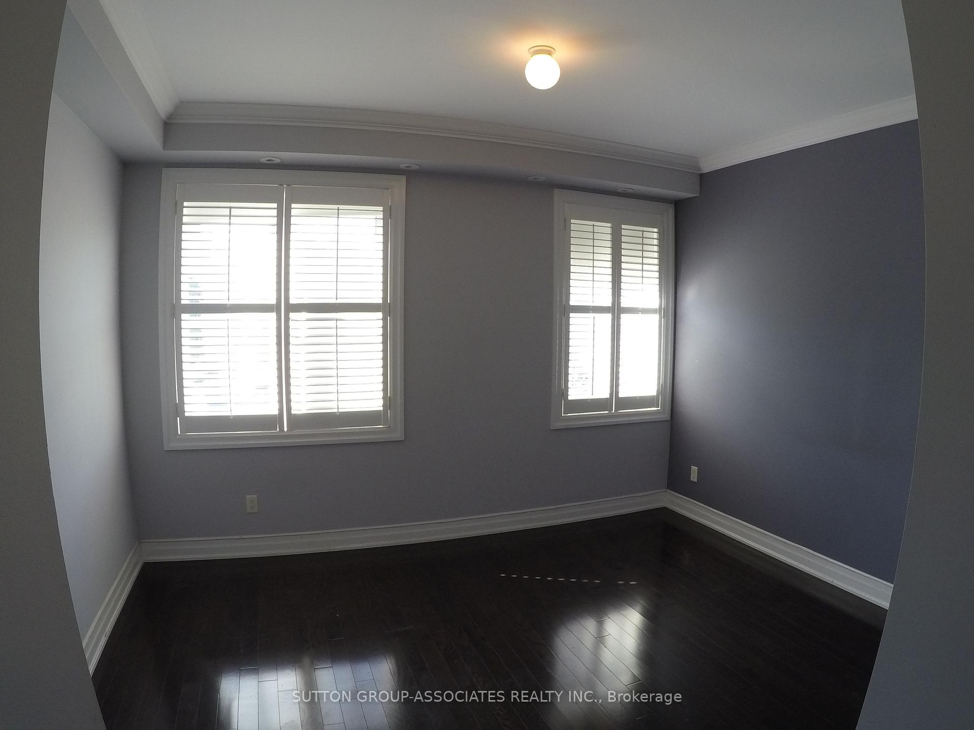 Photo 17 of 43 Saint Paul Street, Toronto, Moss Park — HOMEH