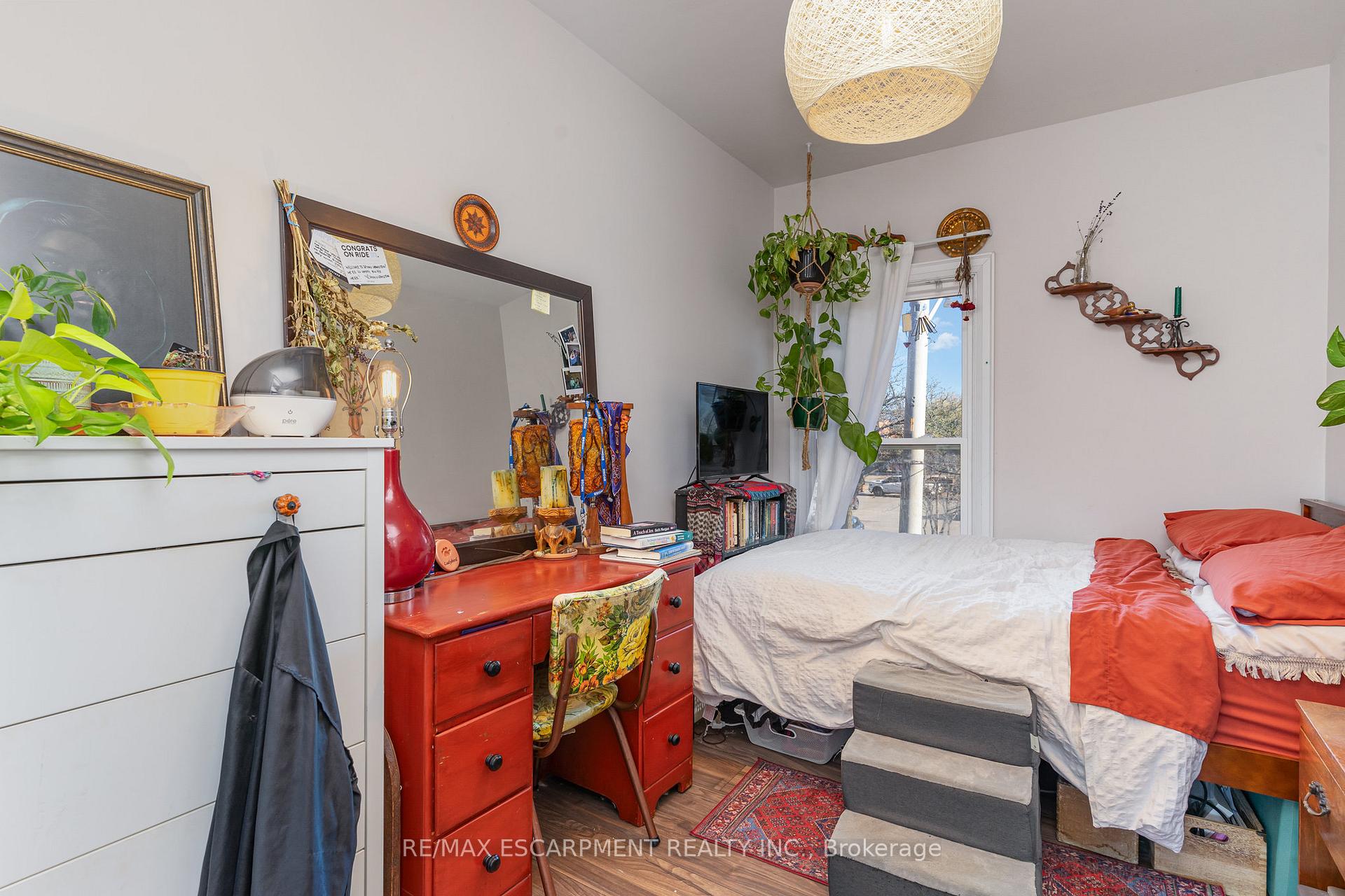 Photo 7 of 285 Mary Street, Hamilton, Beasley — HOMEH