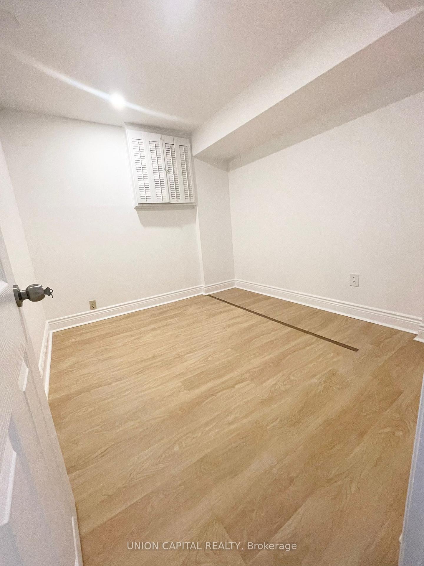 Photo 8 of Unit Lower, 75 Madsen Crescent, Markham, Markville — HOMEH