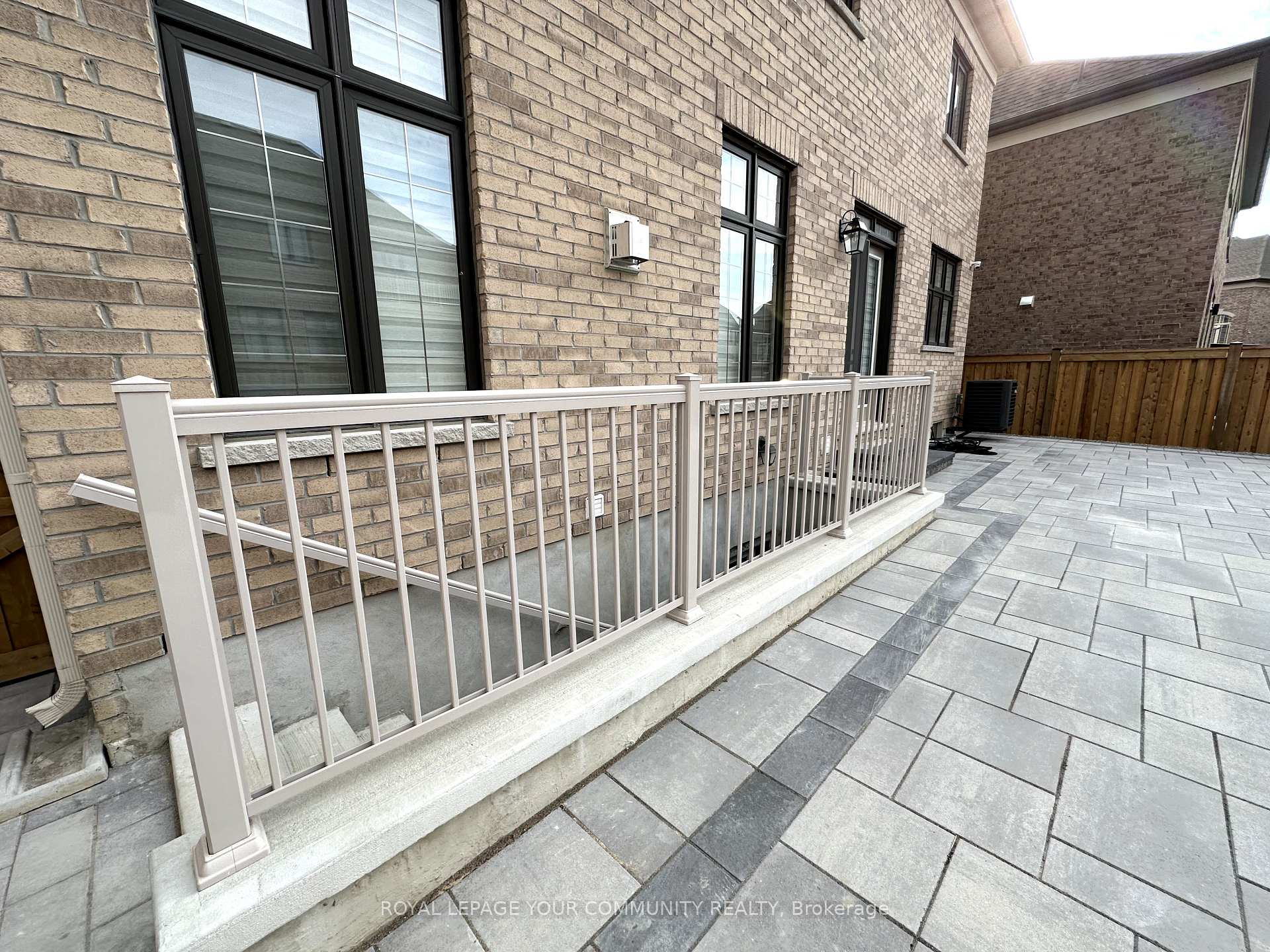 Photo 10 of Unit BSMT, 18 Pellegrini Drive, Vaughan, Kleinburg — HOMEH