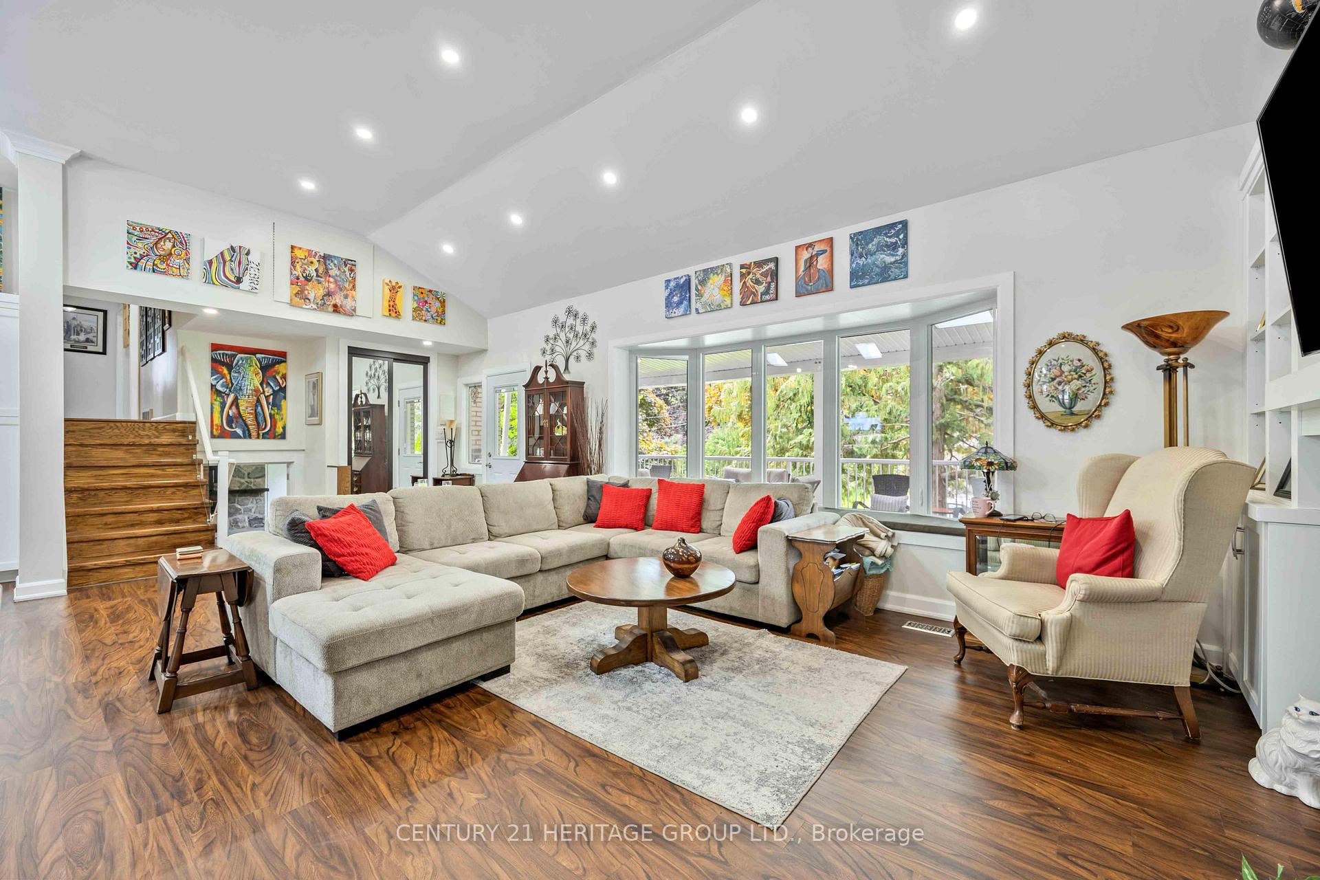 Photo 12 of Unit Upper, 5 Idleswift Drive, Vaughan, Uplands — HOMEH