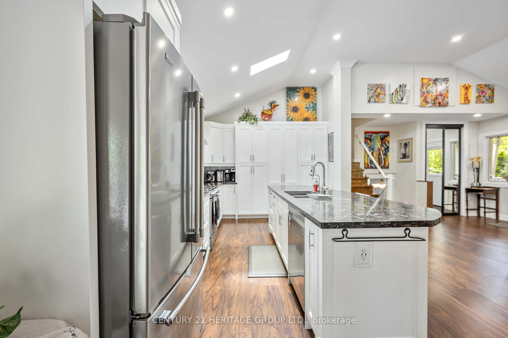 Photo 20 of Unit Upper, 5 Idleswift Drive, Vaughan, Uplands — HOMEH