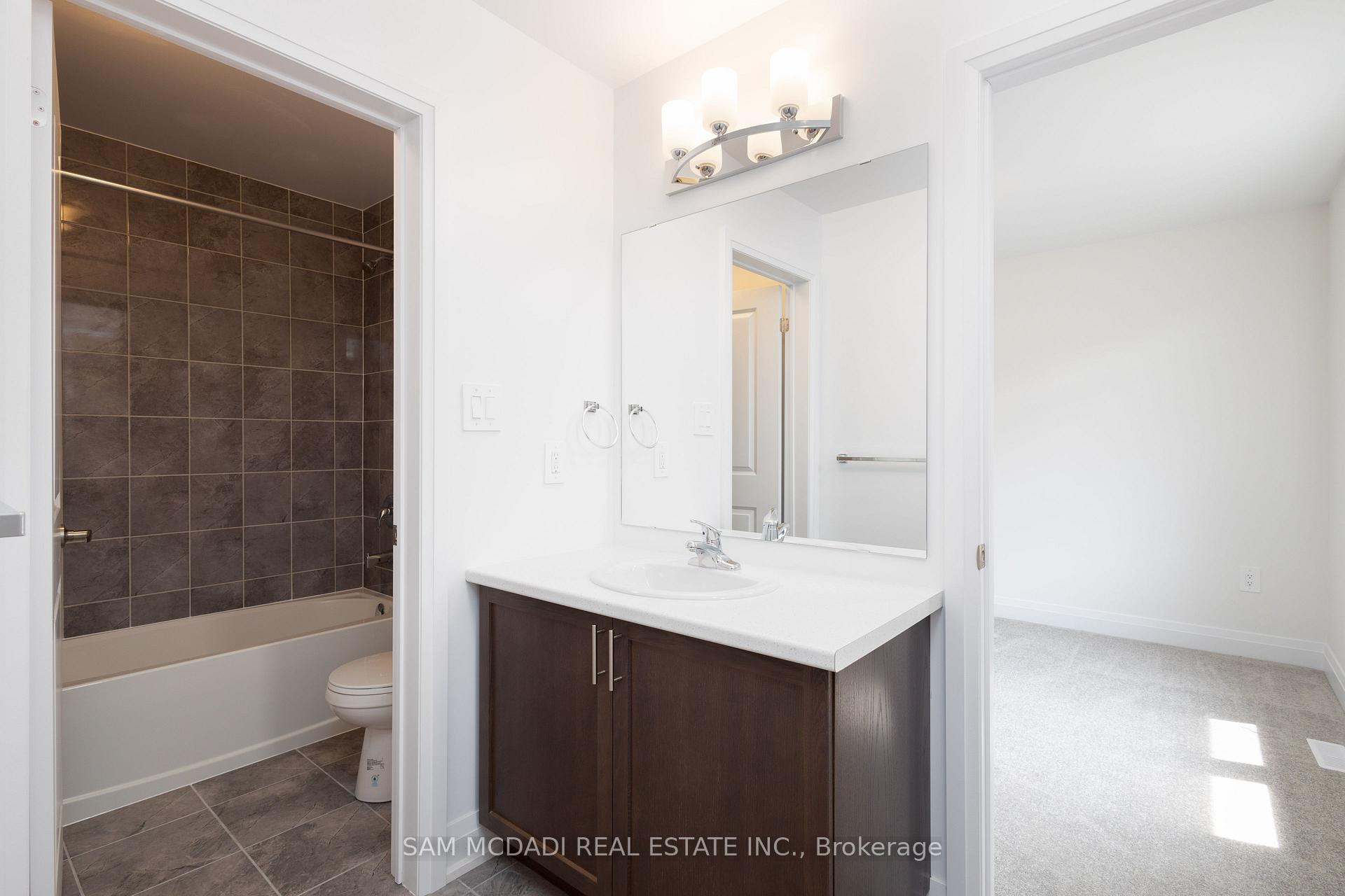 Photo 19 of Unit UPPER, 114 Franklin Trail, Barrie, Rural Barrie Southwest — HOMEH