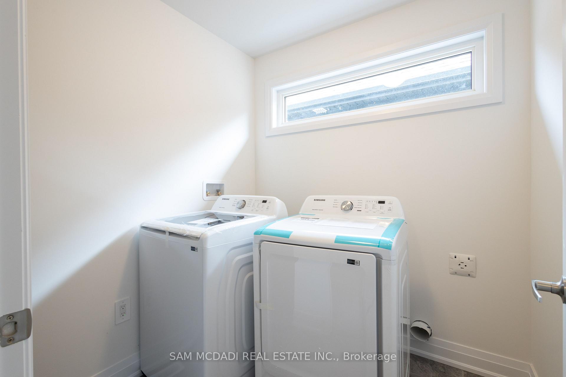 Photo 18 of Unit UPPER, 114 Franklin Trail, Barrie, Rural Barrie Southwest — HOMEH