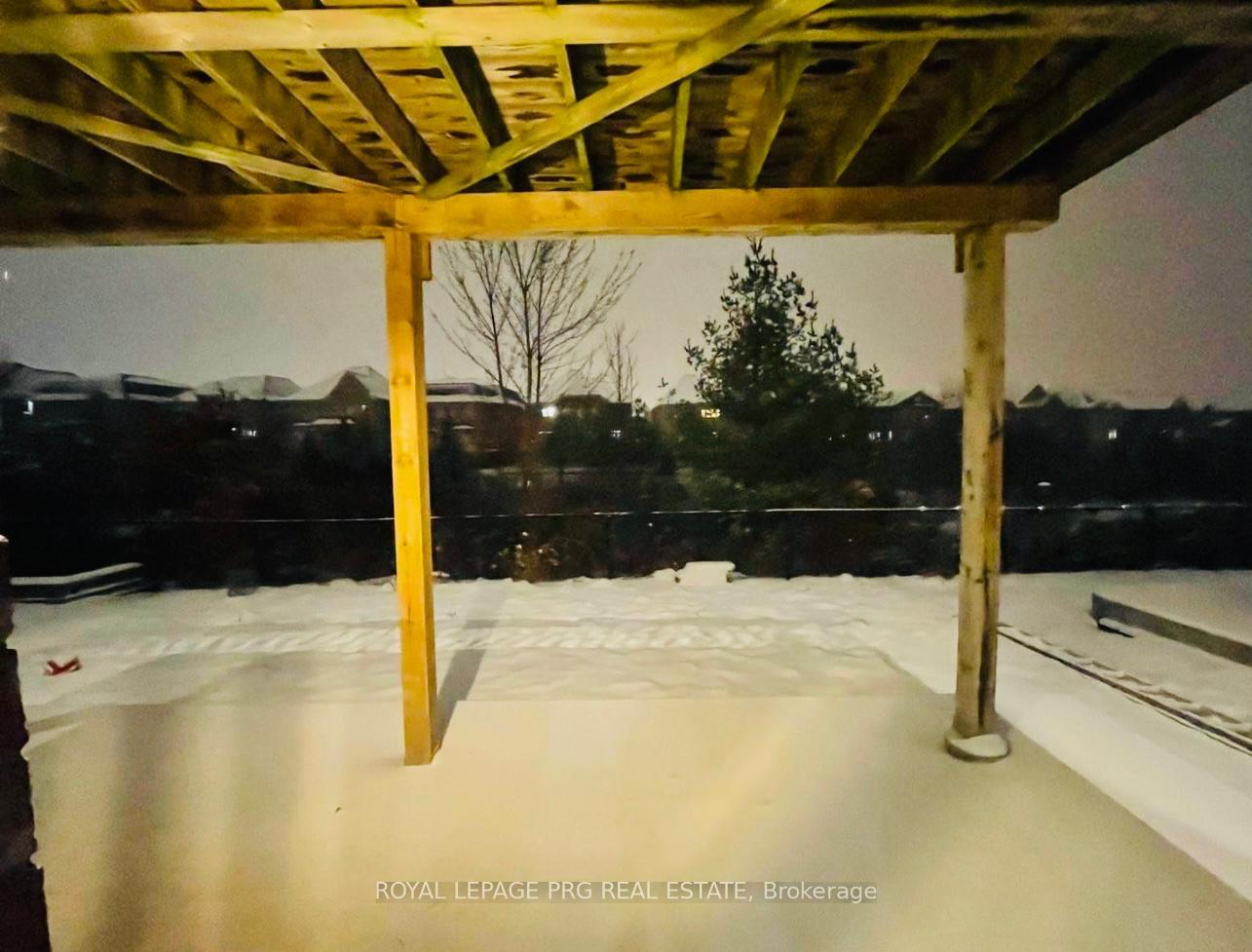 Photo 5 of 17 Interlacken Drive, Brampton, Credit Valley — HOMEH