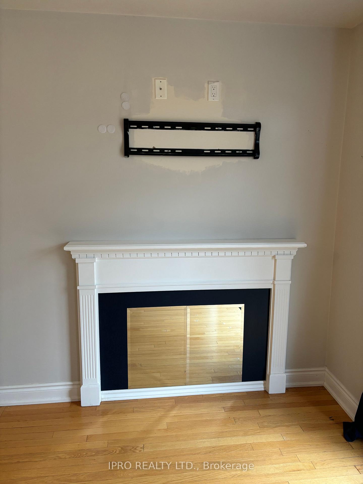 Photo 19 of 73 Savannah Crescent, Wasaga Beach — HOMEH