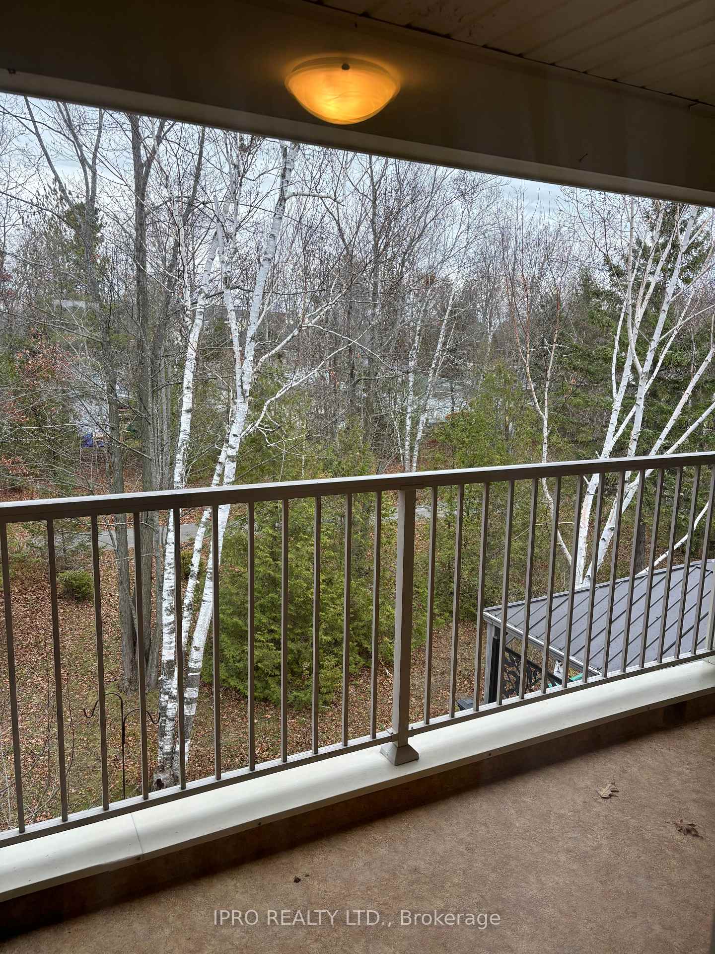 Photo 8 of 73 Savannah Crescent, Wasaga Beach — HOMEH