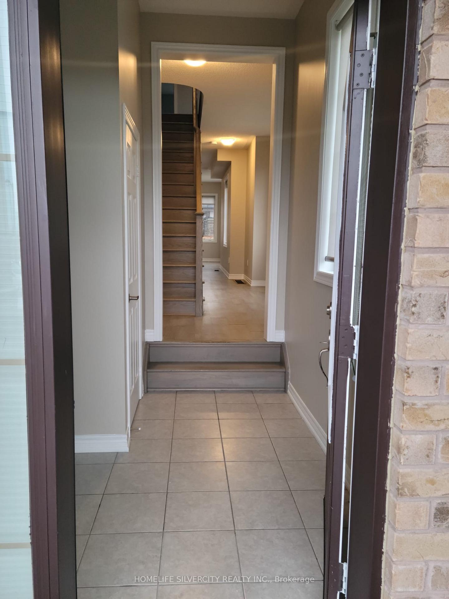 Photo 3 of 53 Doris Pawley Crescent, Caledon, Rural Caledon — HOMEH