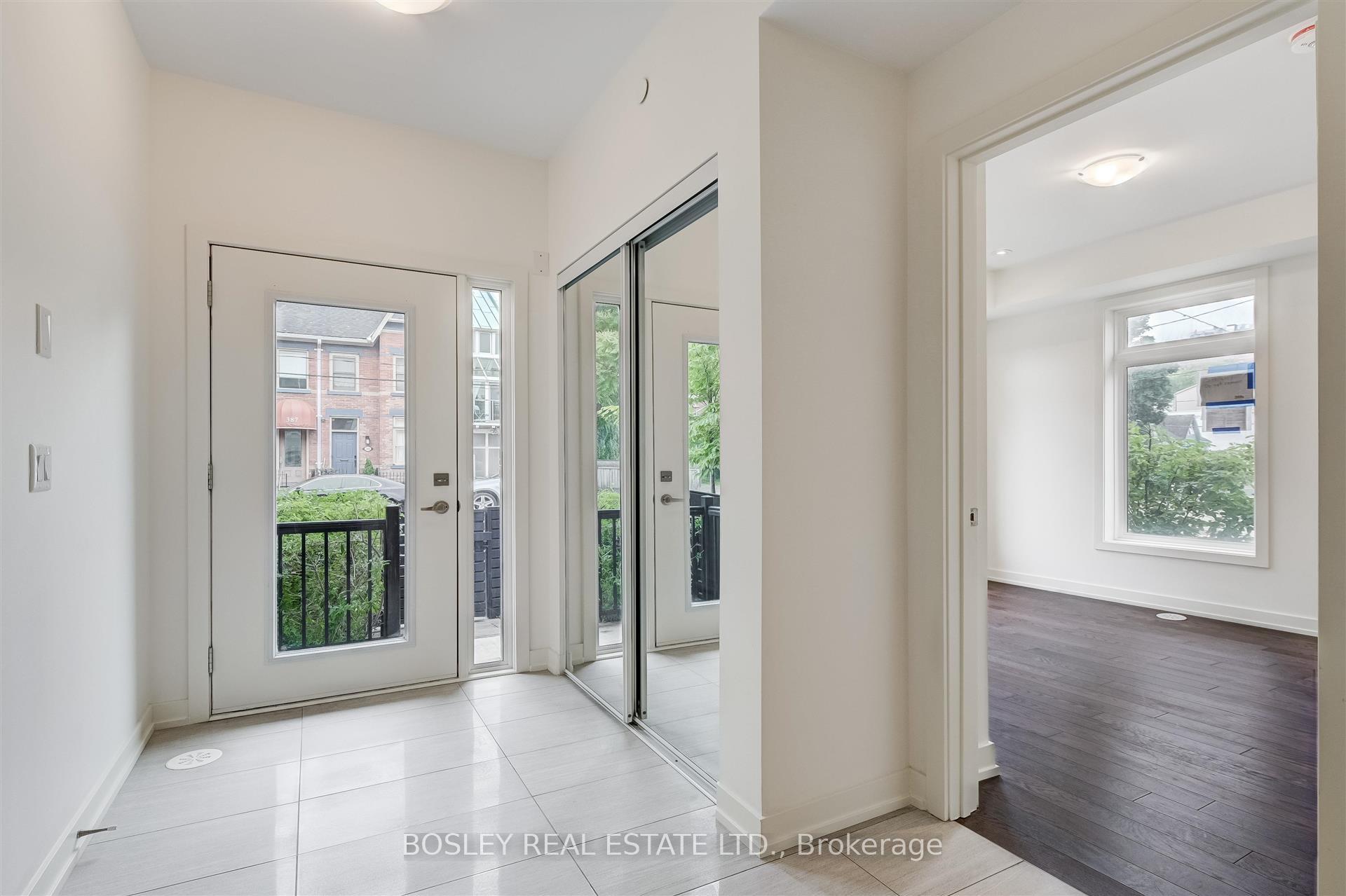 Photo 3 of 378 Shuter Street, Toronto, Regent Park — HOMEH