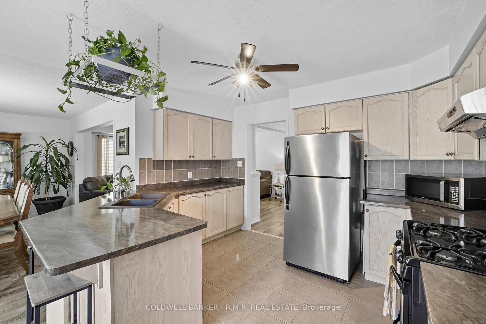 Photo 12 of 6 Brooking Street, Clarington, Bowmanville — HOMEH