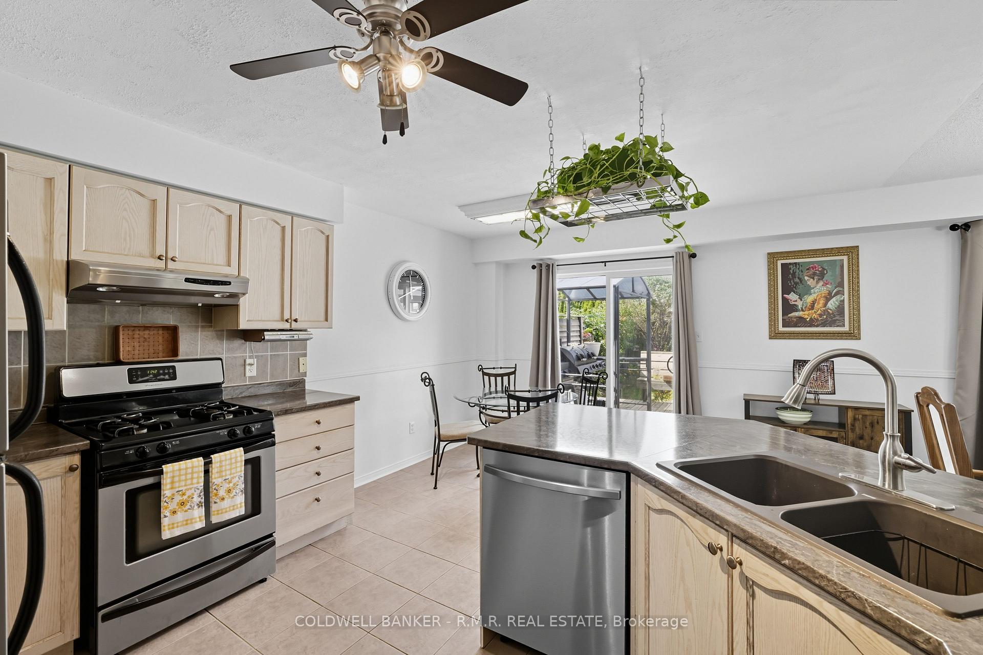 Photo 13 of 6 Brooking Street, Clarington, Bowmanville — HOMEH