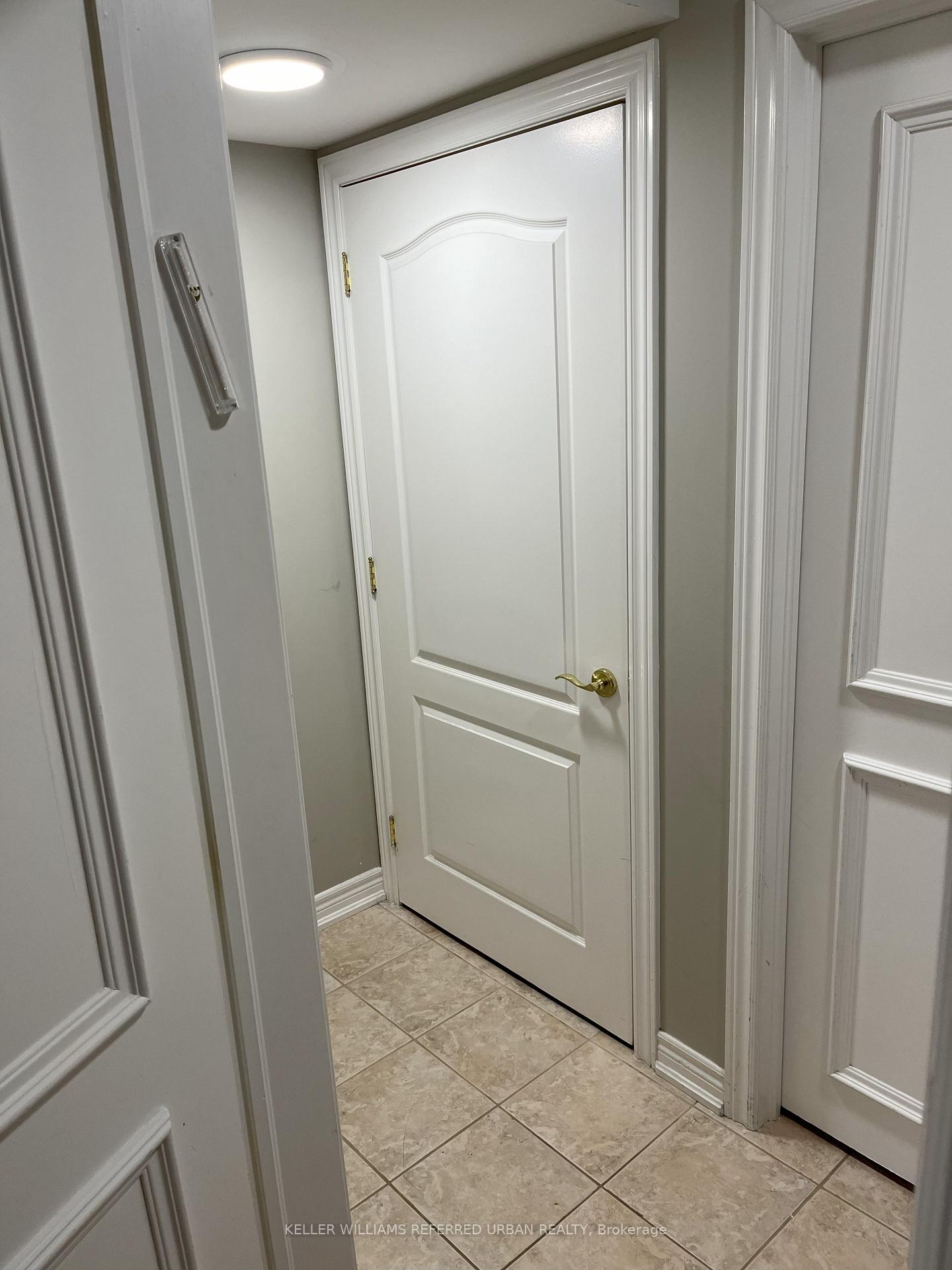 Photo 13 of Unit BSMT 1, 32 Brookview Drive, Toronto, Englemount-Lawrence — HOMEH