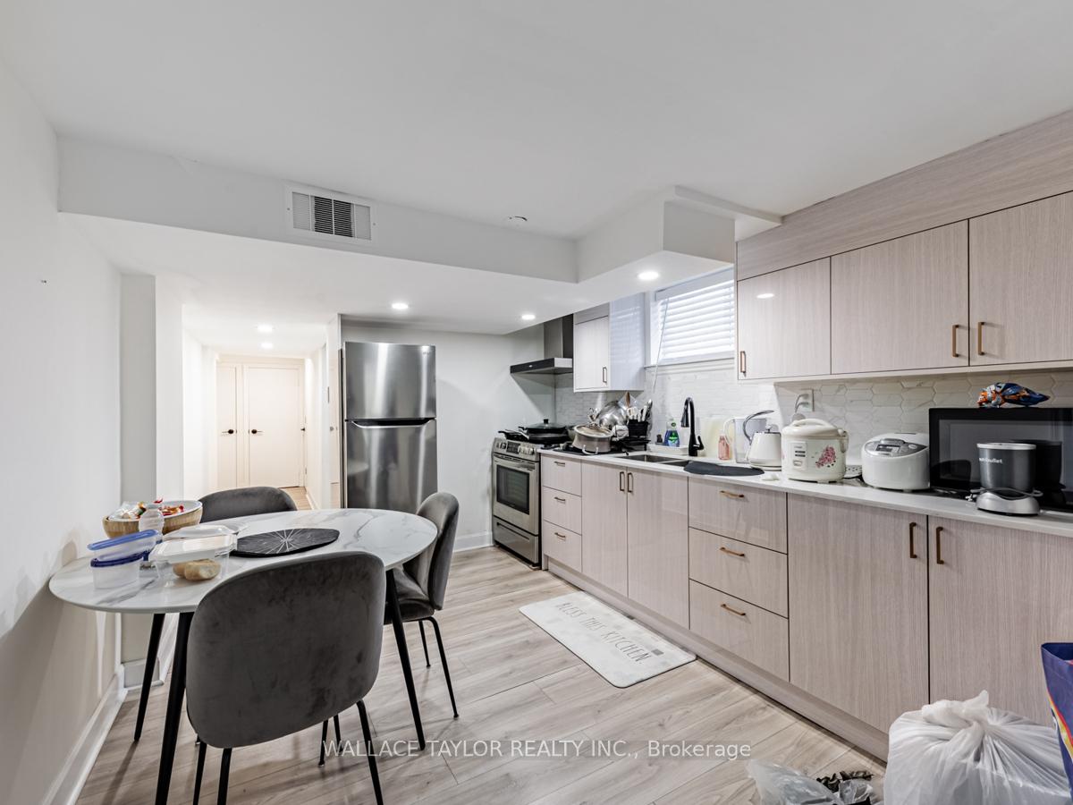 Photo 11 of Unit Lower, 10 O'connor Drive, Toronto, Broadview North — HOMEH