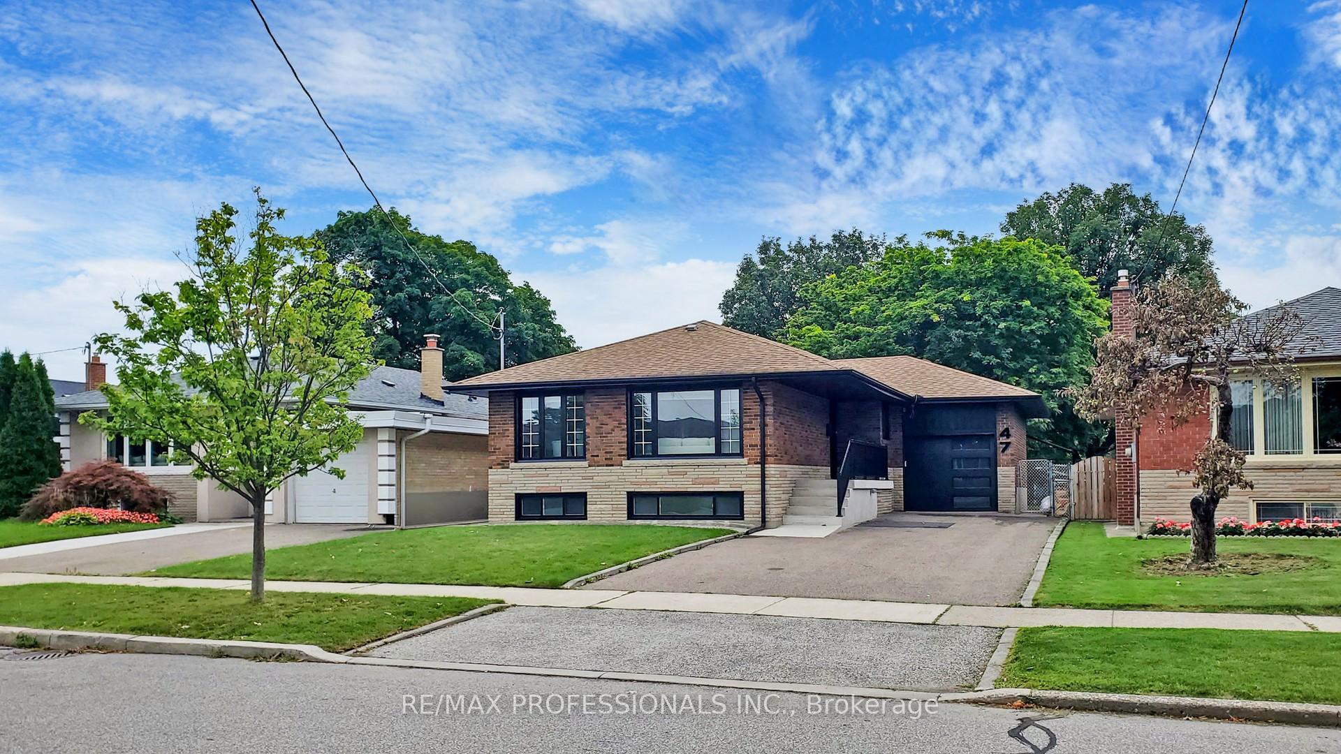 Photo 6 of 47 Poynter Drive, Etobicoke, Kingsview Village-The Westway — HOMEH