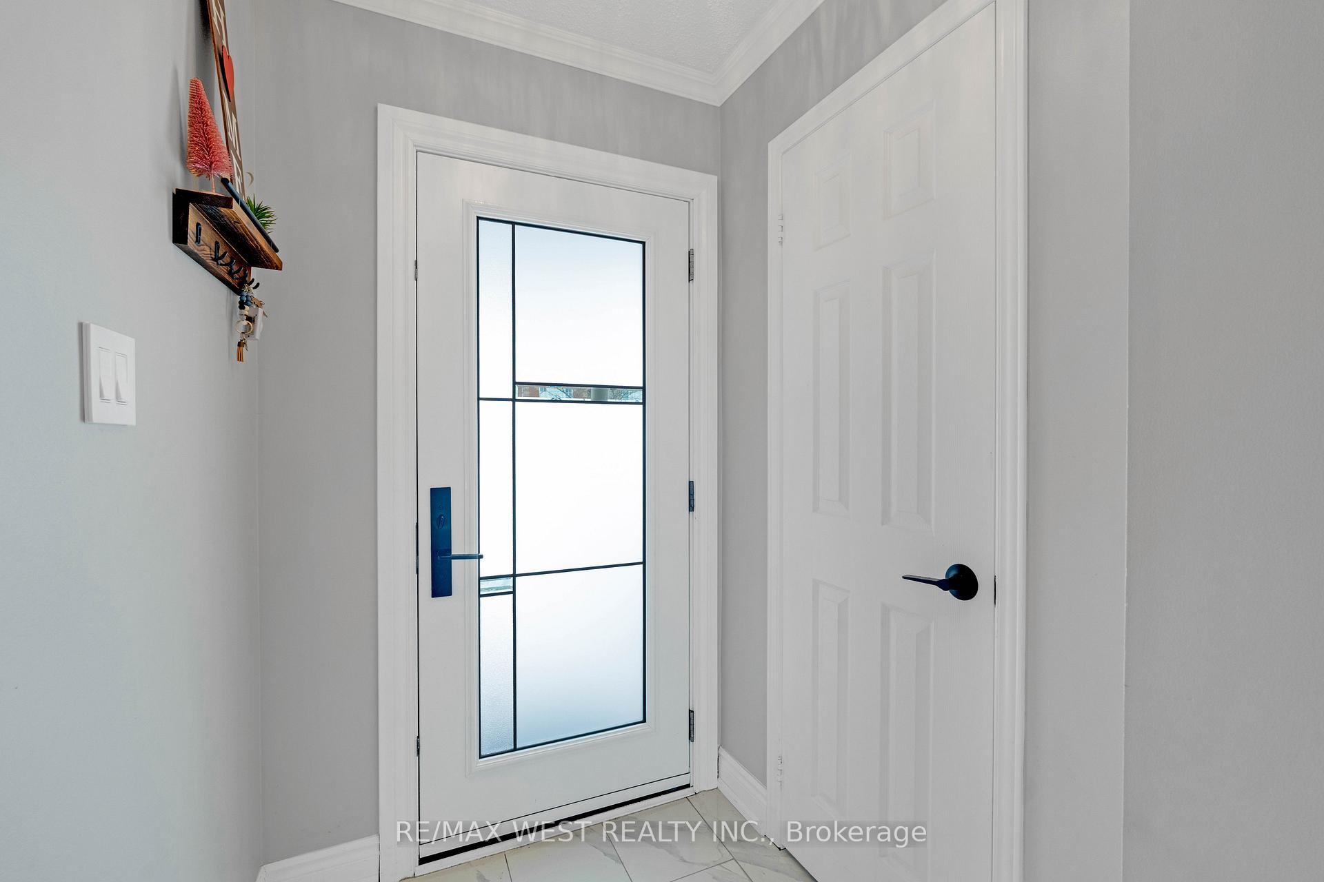 Photo 4 of 101 Cedargrove Road, Caledon, Bolton West — HOMEH