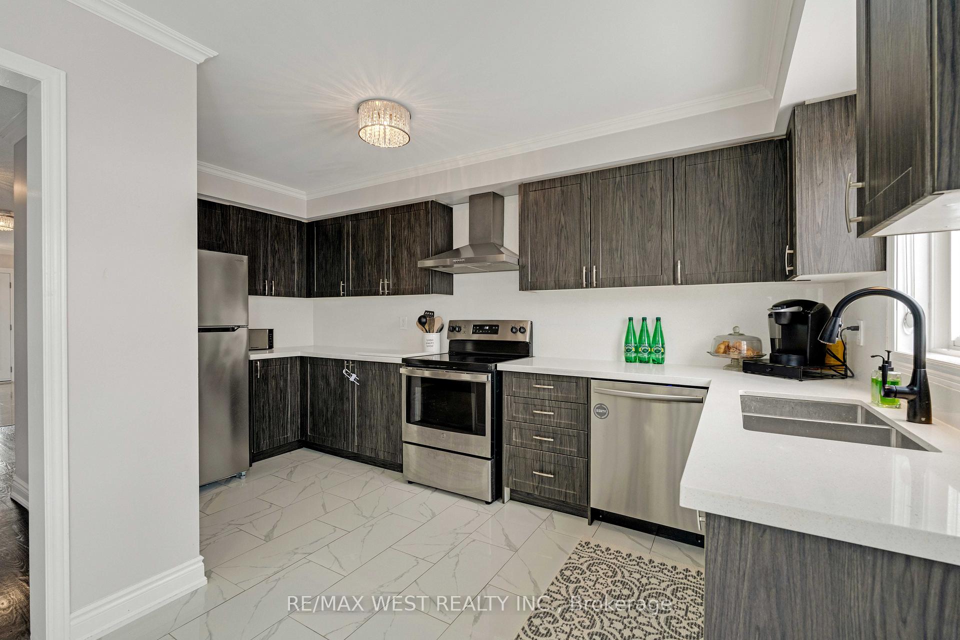Photo 14 of 101 Cedargrove Road, Caledon, Bolton West — HOMEH