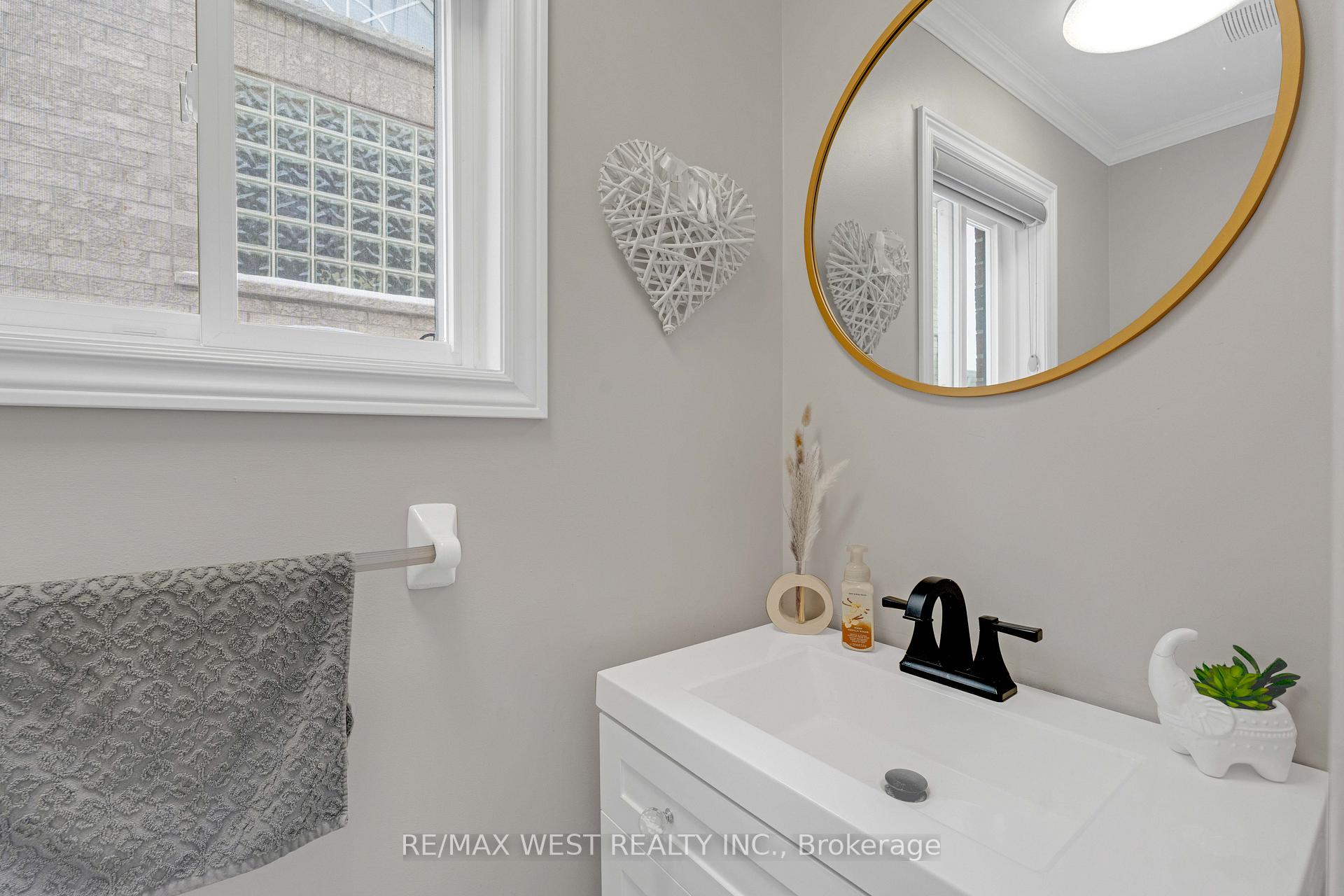 Photo 19 of 101 Cedargrove Road, Caledon, Bolton West — HOMEH