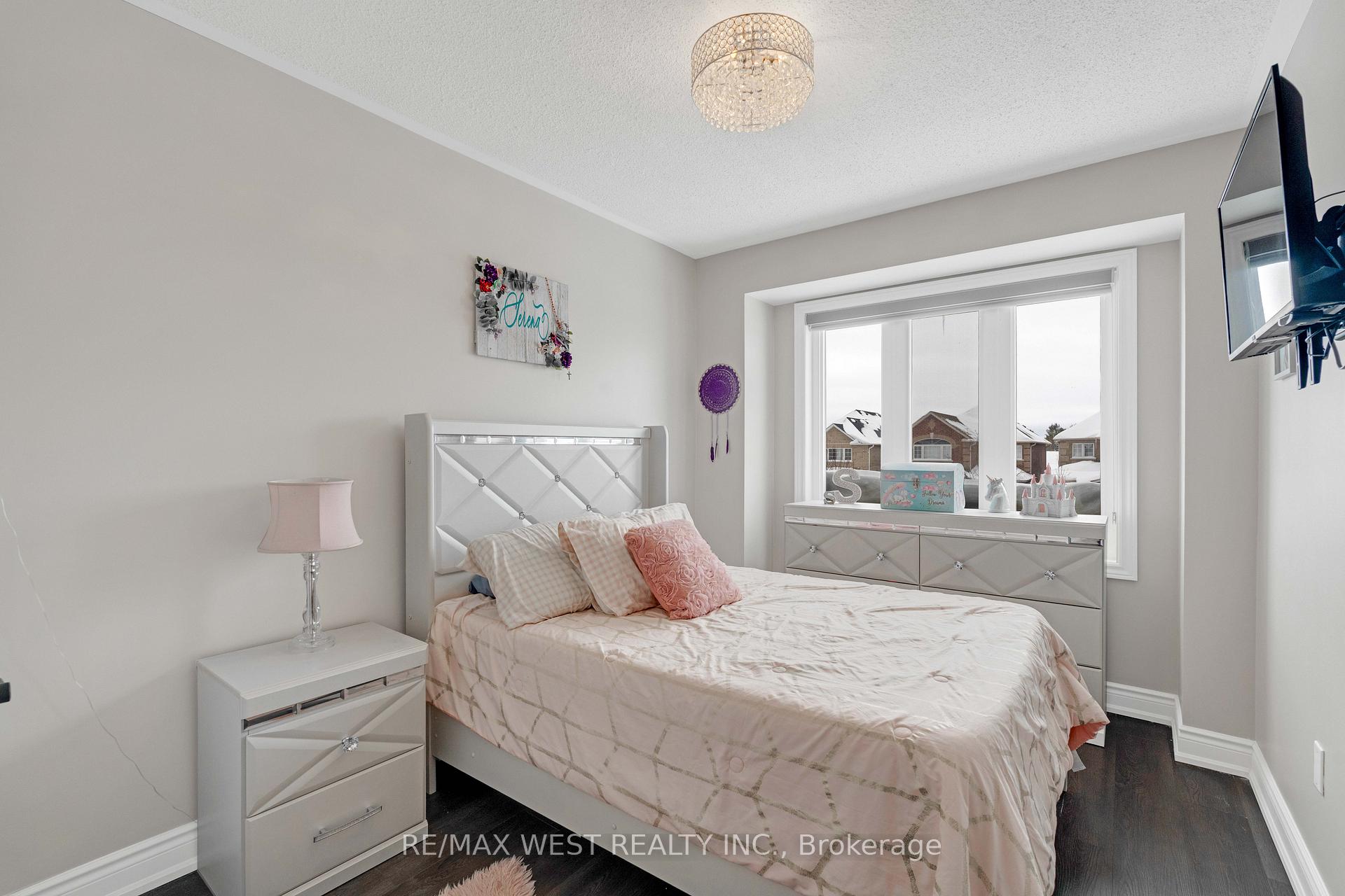 Photo 35 of 101 Cedargrove Road, Caledon, Bolton West — HOMEH