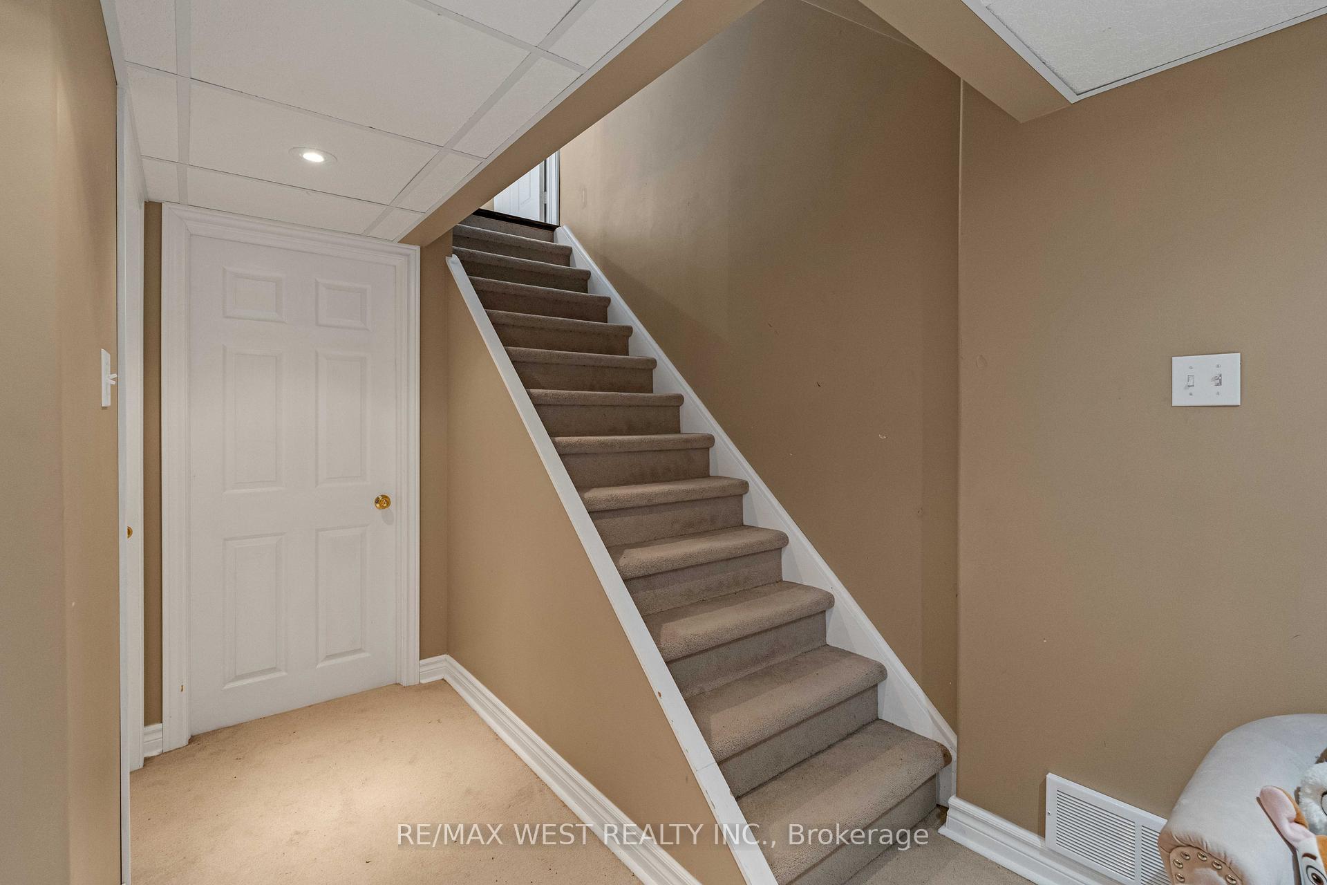 Photo 36 of 101 Cedargrove Road, Caledon, Bolton West — HOMEH