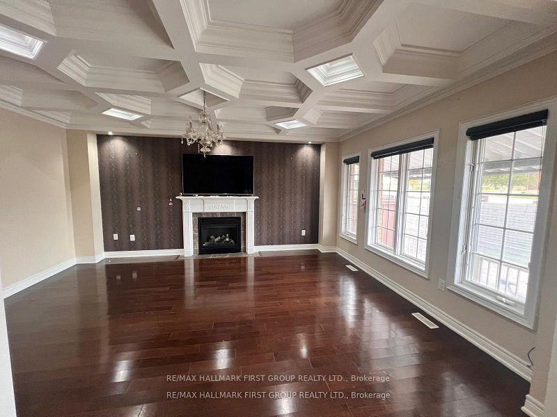 Photo 5 of 28 Stammers Drive S, Ajax, Northeast Ajax — HOMEH
