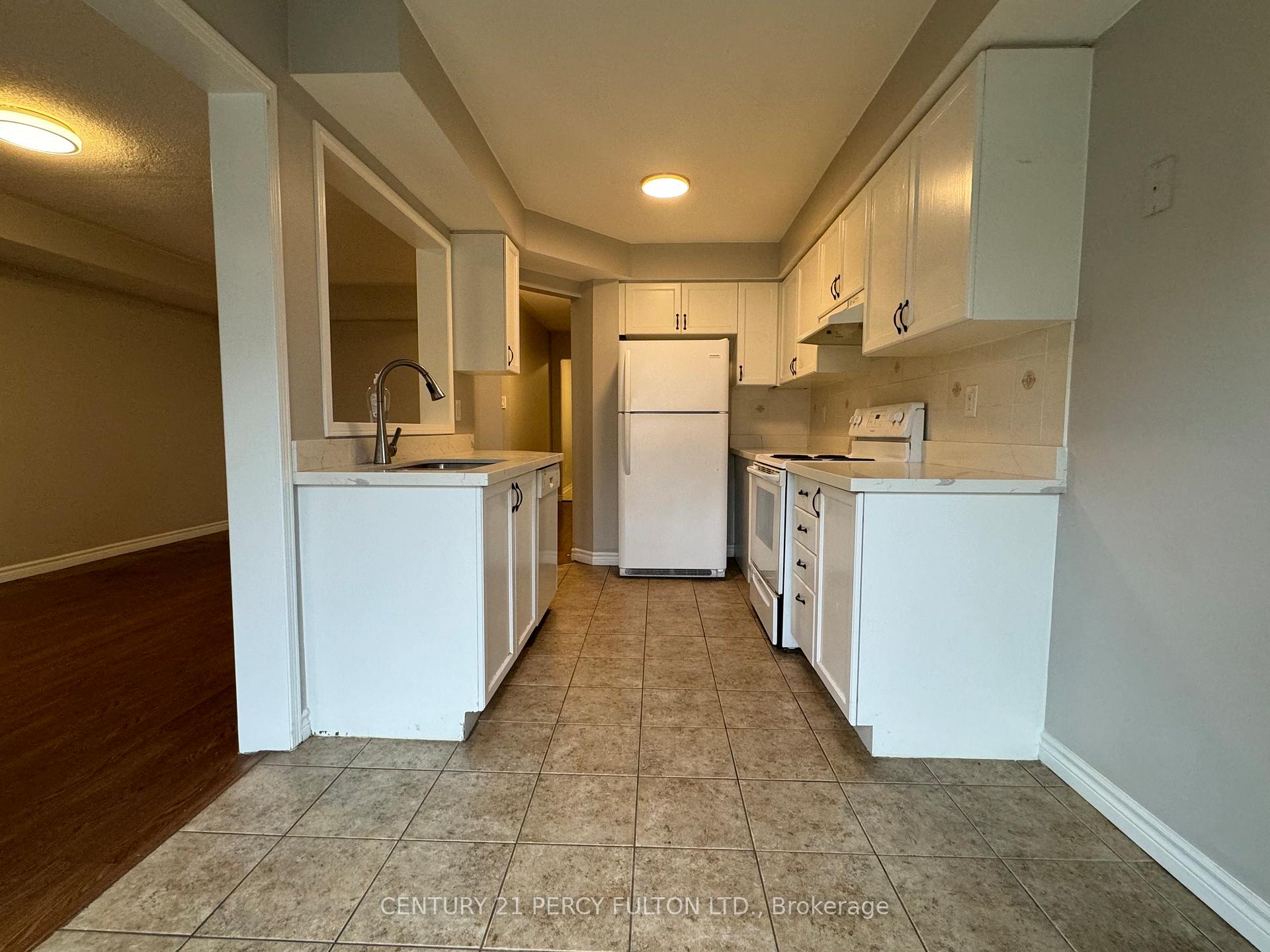 Photo 8 of 66 Tincomb Crescent, Whitby, Pringle Creek — HOMEH