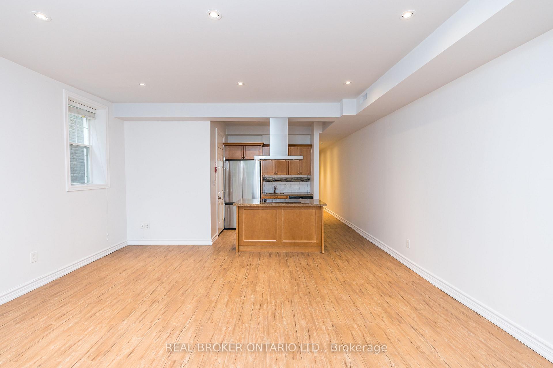 Photo 7 of Unit 3, 85 Beech Avenue, Toronto, The Beaches — HOMEH