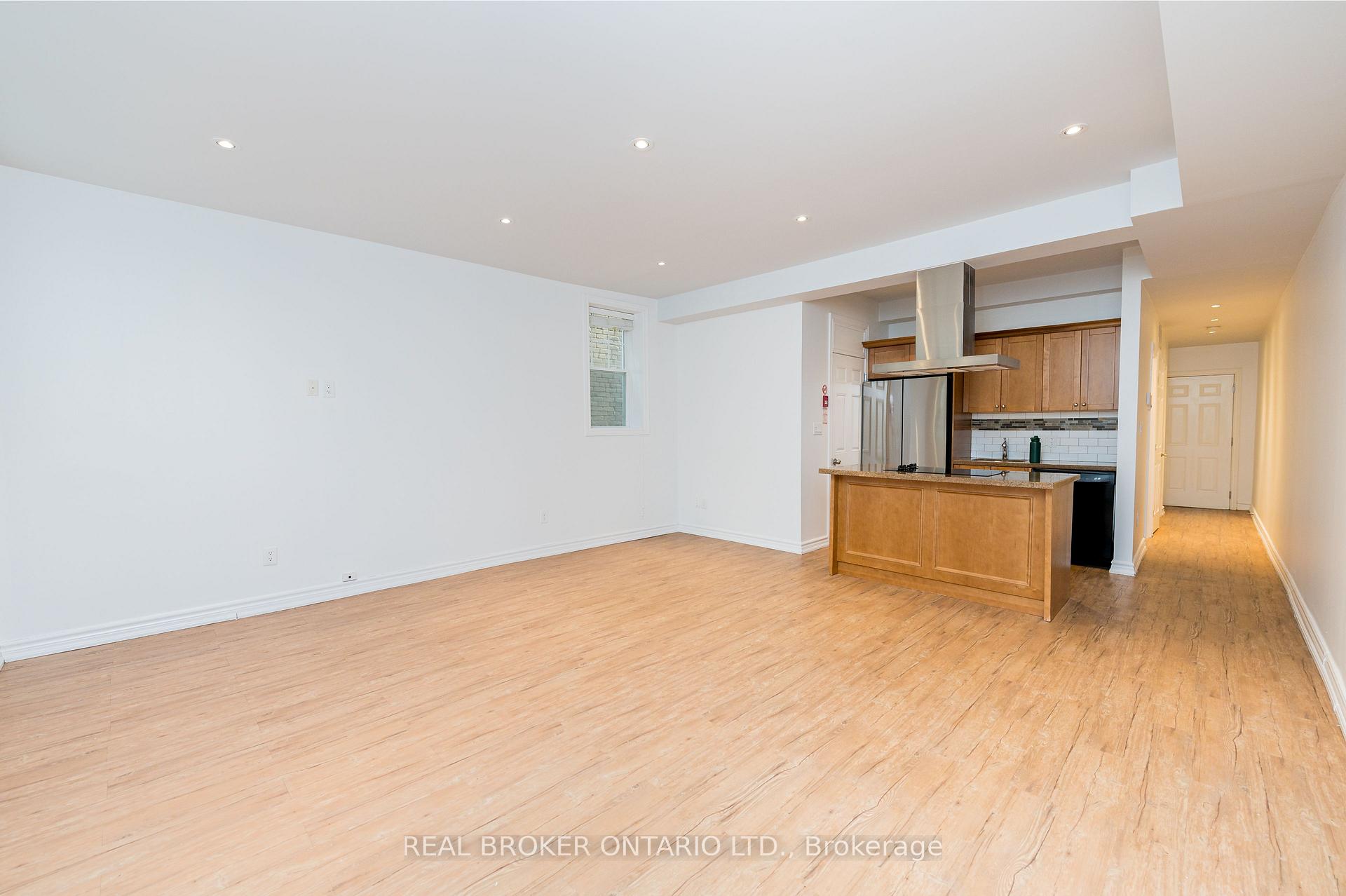 Photo 14 of Unit 3, 85 Beech Avenue, Toronto, The Beaches — HOMEH