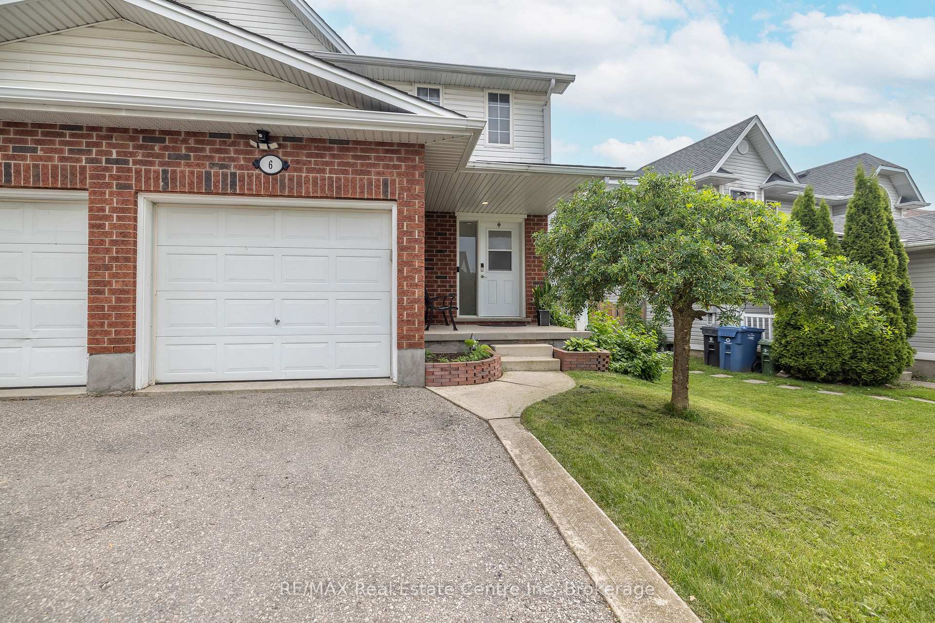 Photo 2 of 6 Kearney Street, Guelph, Grange Road — HOMEH