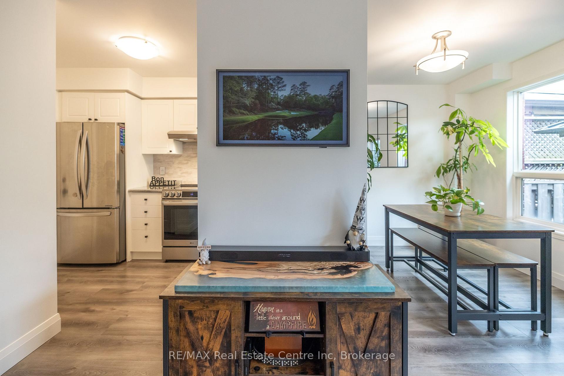 Photo 14 of 6 Kearney Street, Guelph, Grange Road — HOMEH