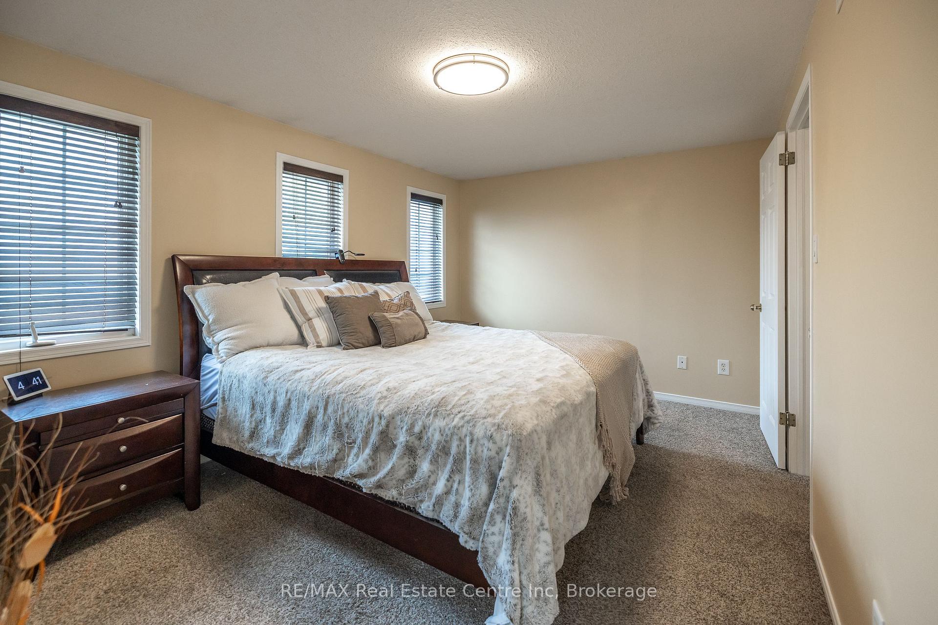 Photo 24 of 6 Kearney Street, Guelph, Grange Road — HOMEH