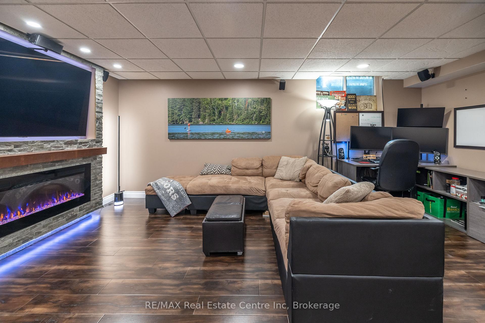 Photo 31 of 6 Kearney Street, Guelph, Grange Road — HOMEH