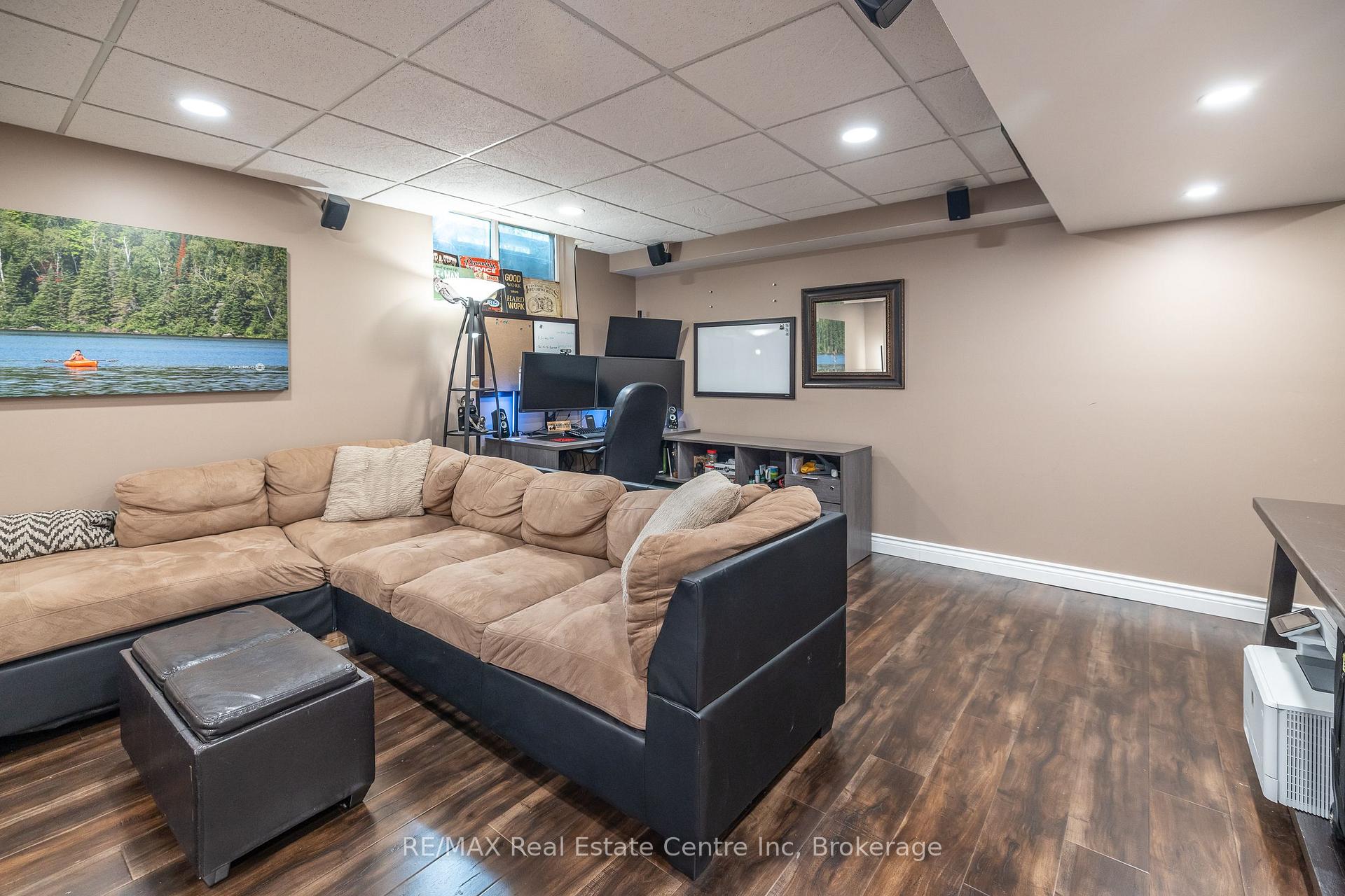 Photo 32 of 6 Kearney Street, Guelph, Grange Road — HOMEH