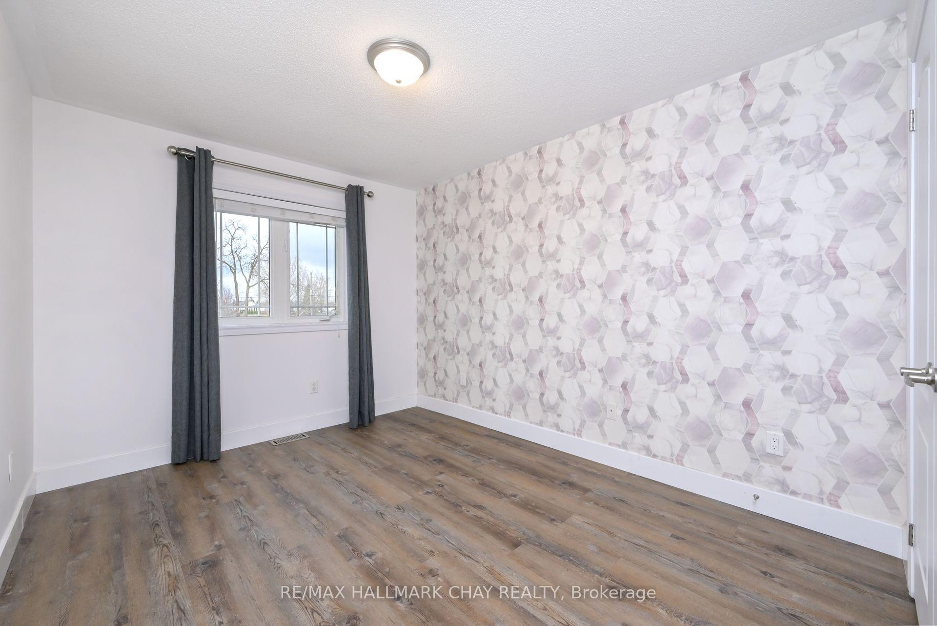 Photo 22 of 22 Claudio Crescent, Barrie, Ardagh — HOMEH