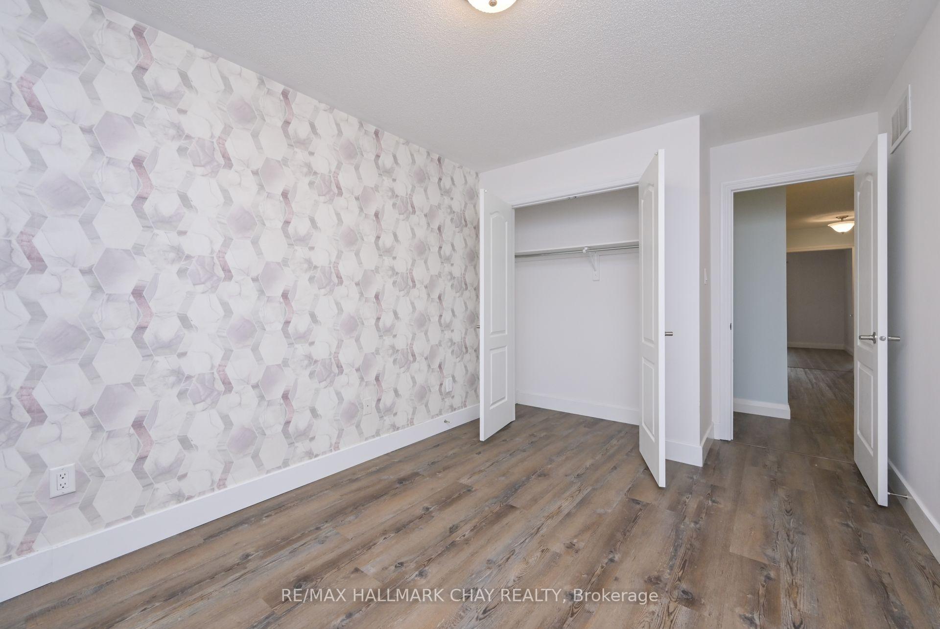 Photo 17 of 22 Claudio Crescent, Barrie, Ardagh — HOMEH