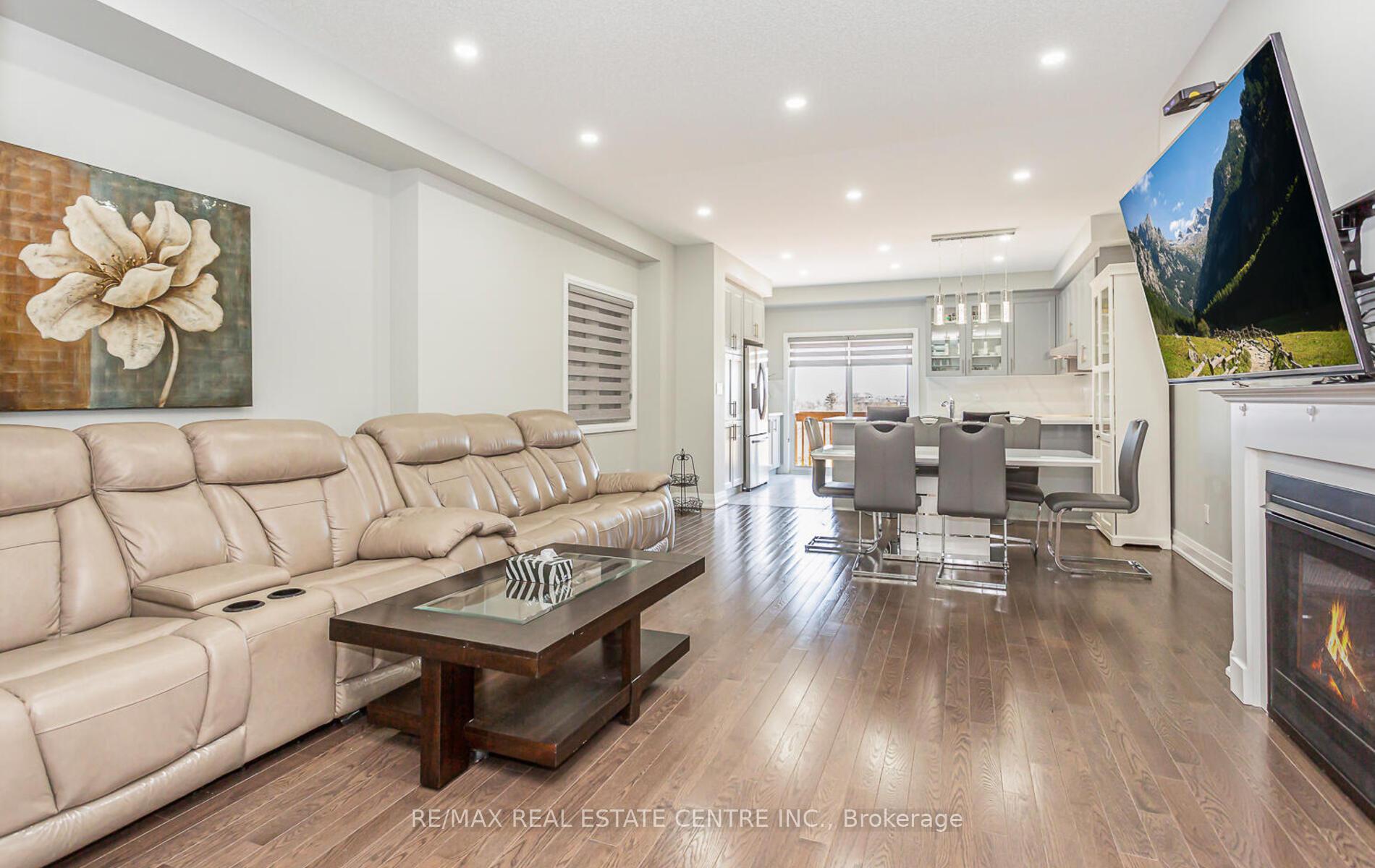 Photo 3 of 3 Dalbeattie Drive, Brampton, Bram West — HOMEH