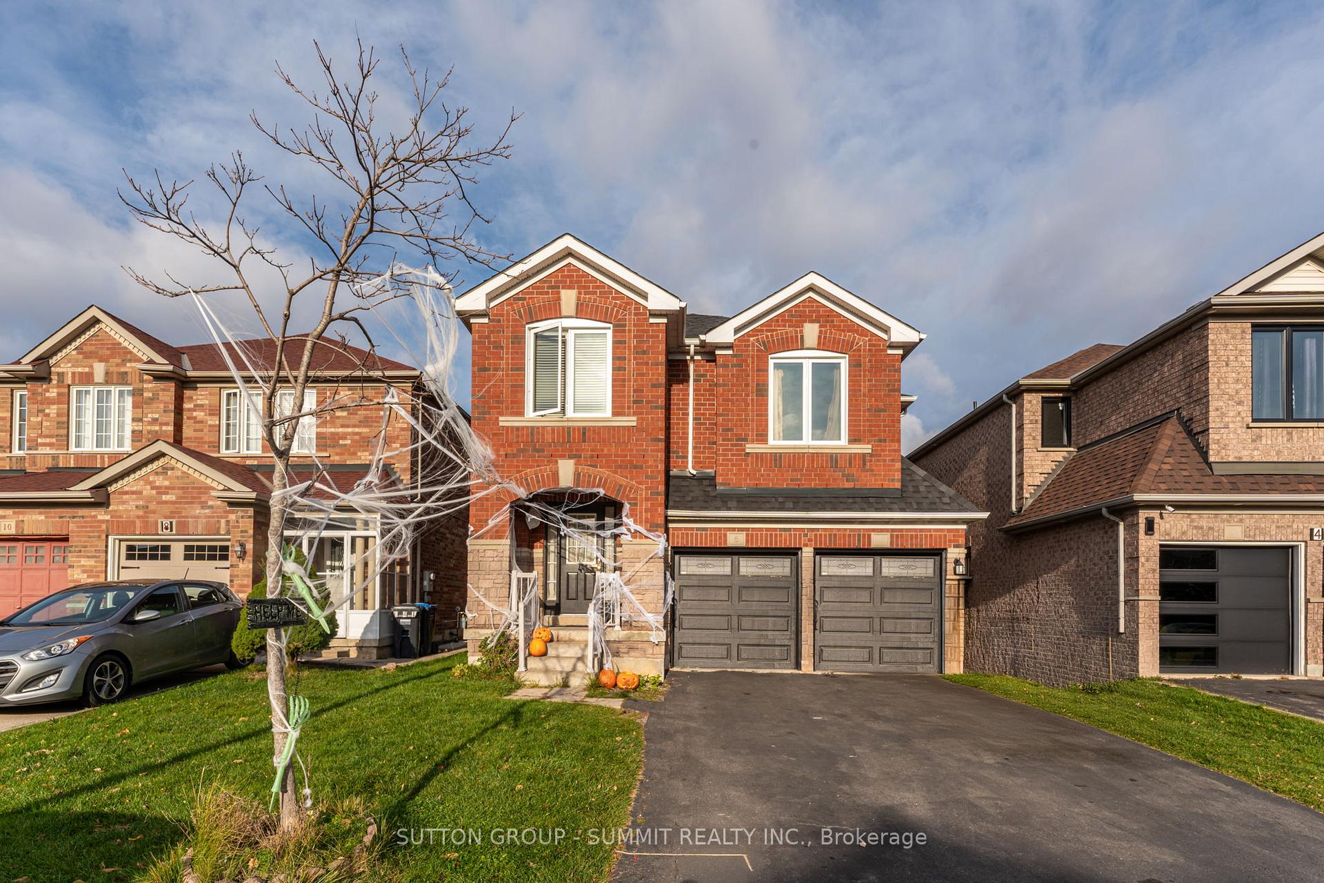 Photo 1 of 6 Rockrose Drive, Brampton, Sandringham-Wellington — HOMEH