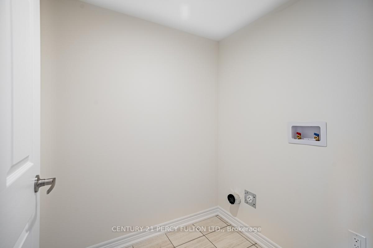 Photo 10 of 2855 Whites Road, Pickering, Rural Pickering — HOMEH