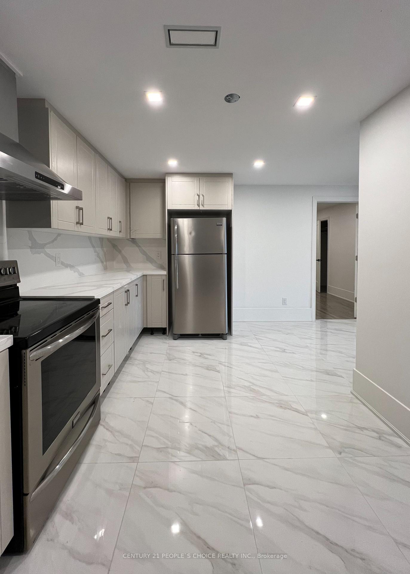 Photo 7 of Unit BSMT, 54 Ridgepoint Road, Vaughan, Kleinburg — HOMEH
